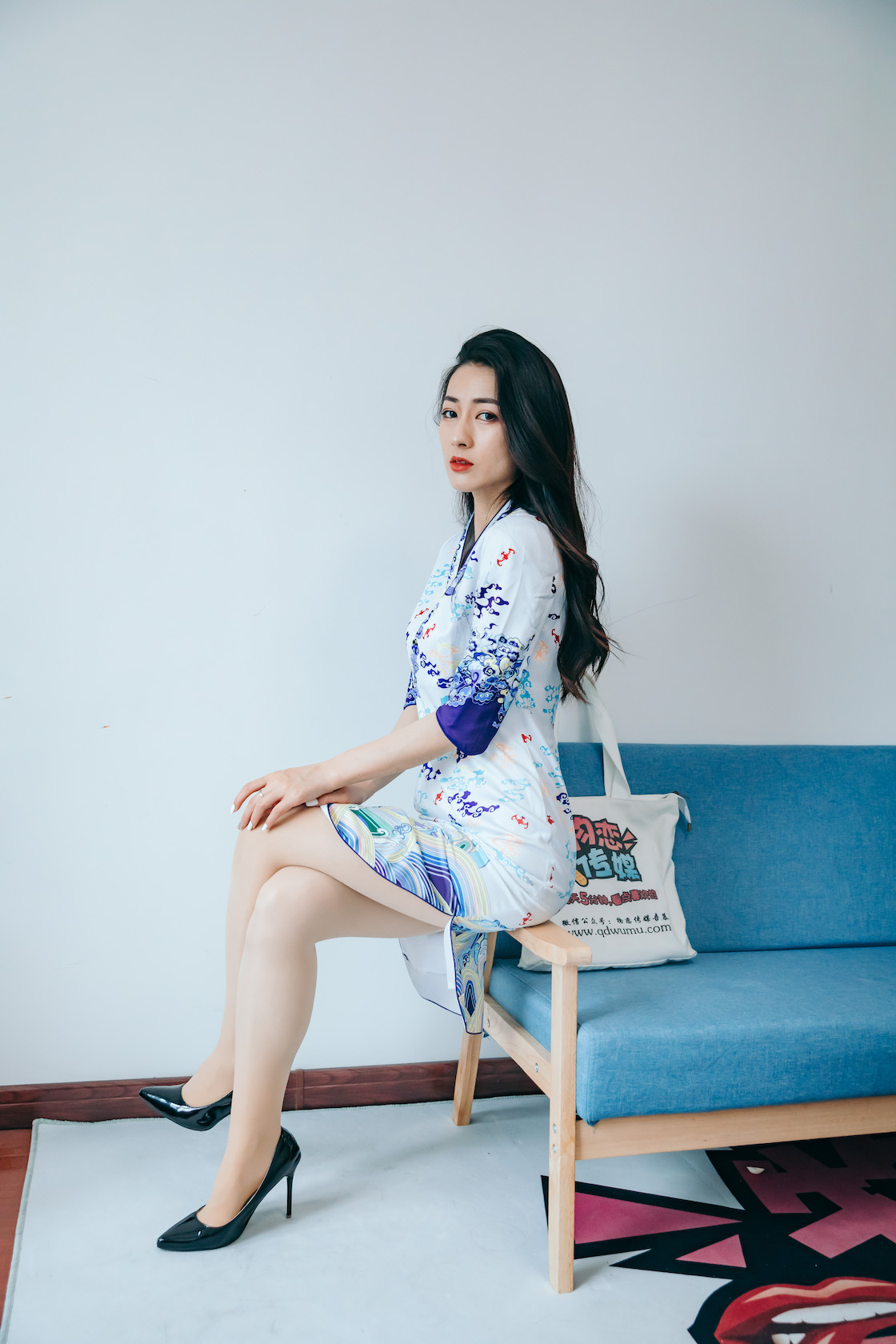 资讯|物恋传媒 – NO.746期 《小茶》 海航制服,油亮肉丝,油亮黑丝