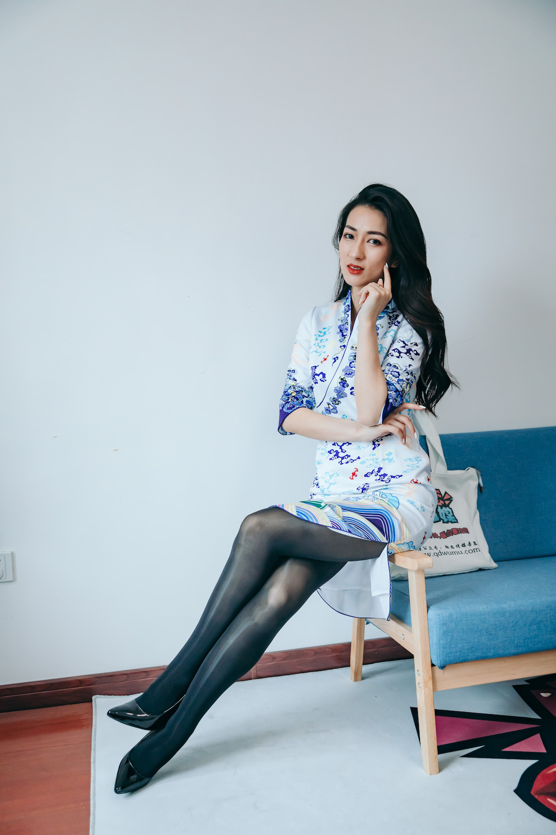 资讯|物恋传媒 – NO.746期 《小茶》 海航制服,油亮肉丝,油亮黑丝