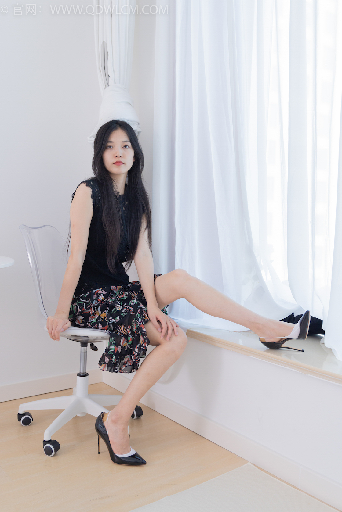 资讯|物恋传媒 – NO.1762期 《茯苓》 高跟鞋,船袜,昏睡剧情