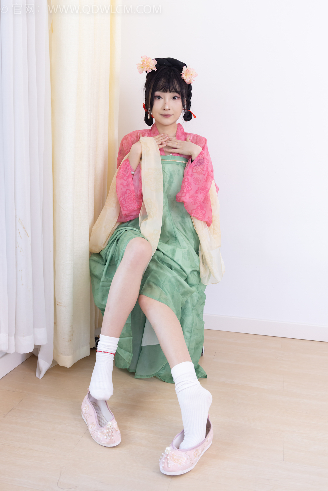 资讯|物恋传媒 – NO.2297期 《嘟嘟》 布鞋,白棉袜,古装,半脱袜子剧情,物恋传媒,物恋摄影映画