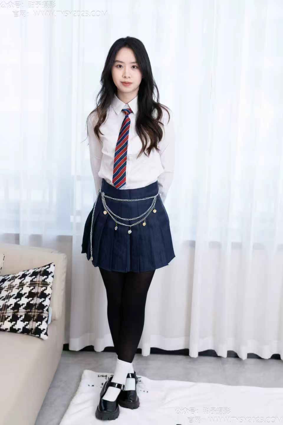 资讯|甜予摄影 – NO.196期 《知知》 皮鞋,高跟鞋,白棉袜,小腿袜,肉丝,黑丝