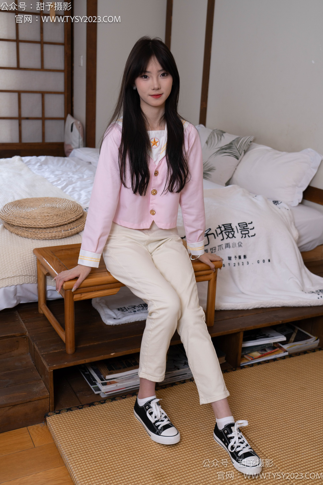 资讯|甜予摄影 – NO.252期 《璇璇》 帆布鞋,白棉袜,视频以抖腿拍摄为主
