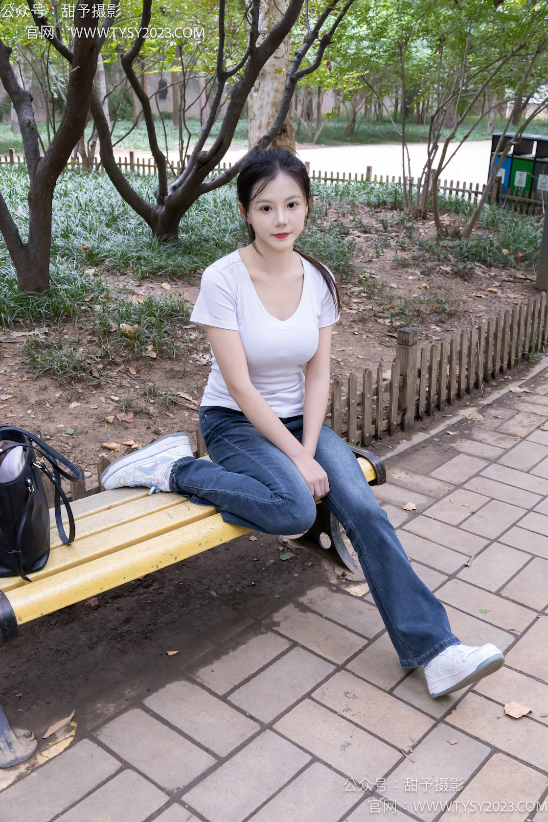 资讯|甜予摄影 – NO.263期 《小朵》 板鞋,白棉袜