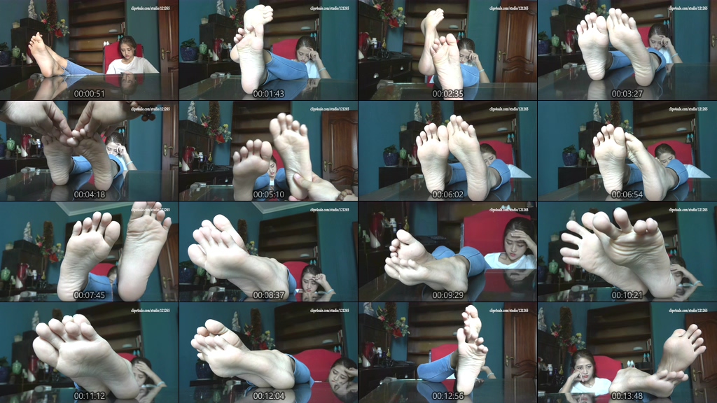 【网盘】[视频] K&#038;M 119-青涩小姐姐展示白嫩裸足