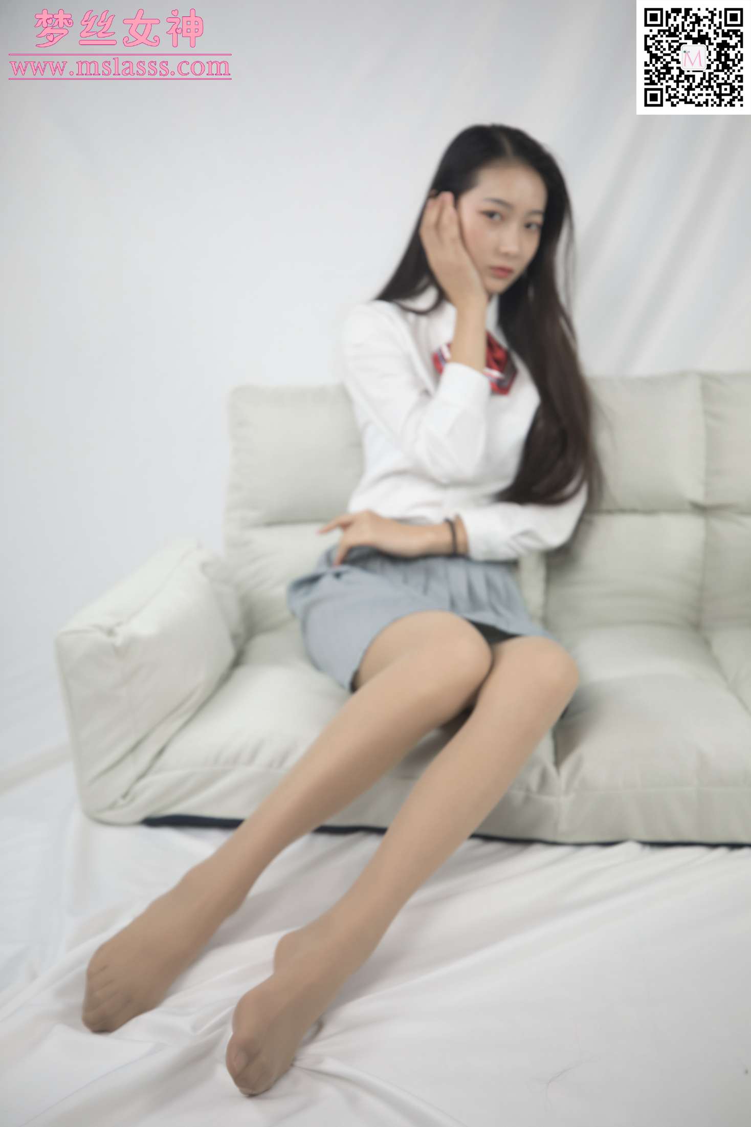 【网盘】小迟《小JK的大长腿》