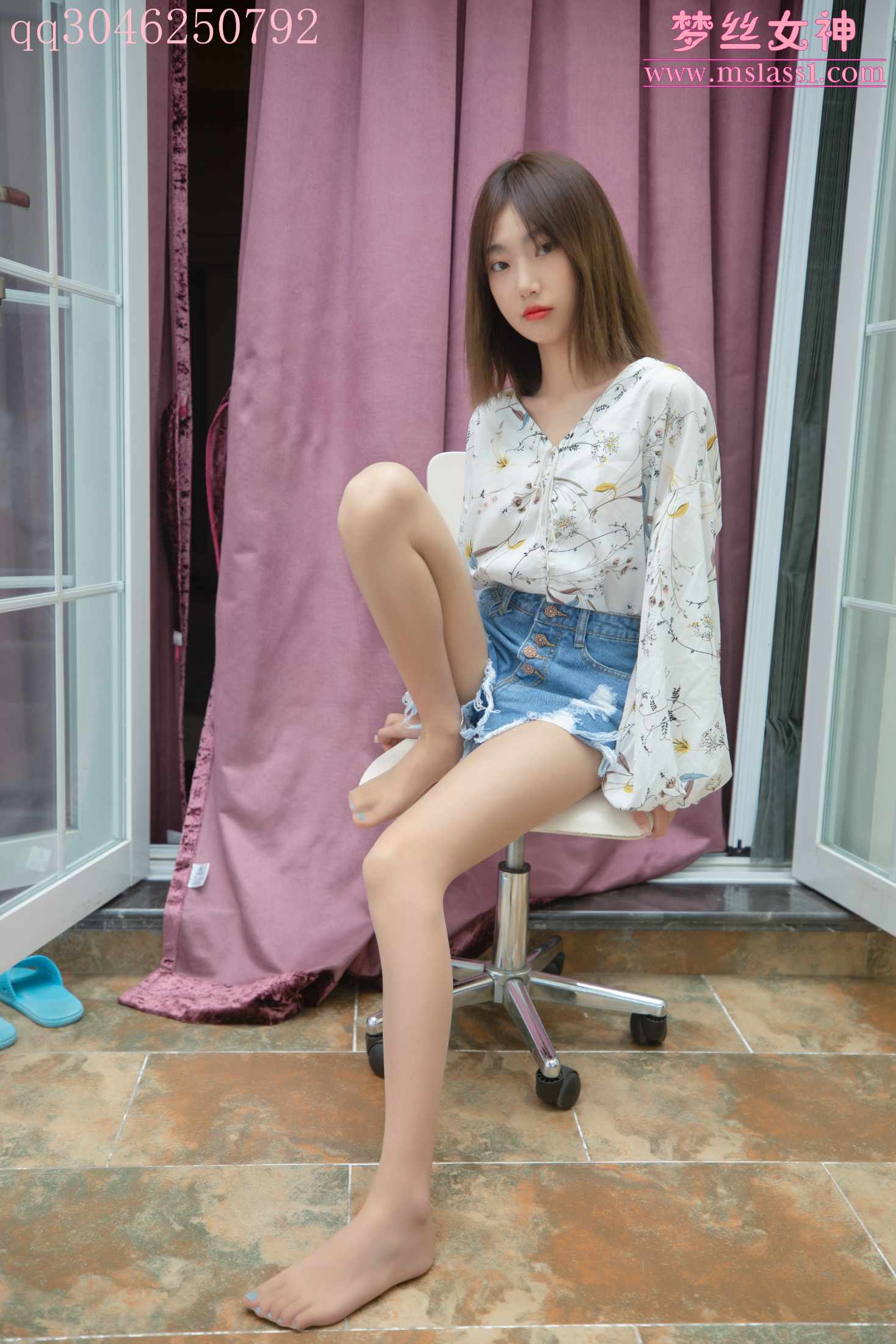 【网盘】凌凌《超美脚丫》