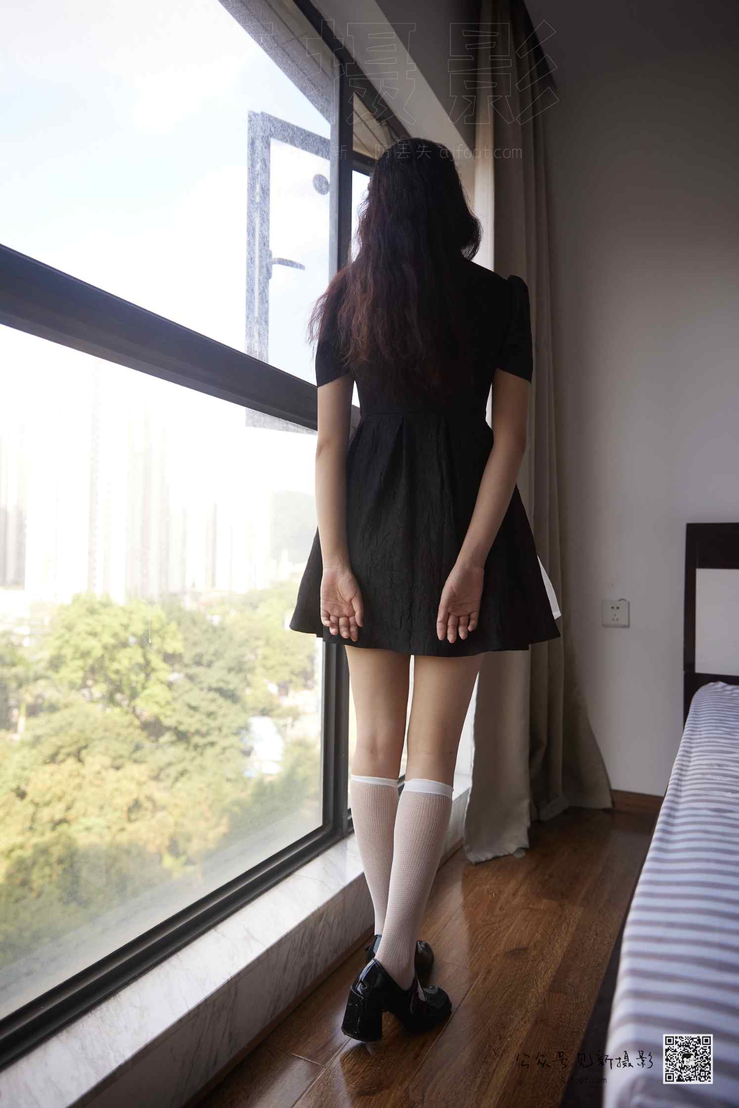 【网盘】[见新摄影]NO.004-设计师小樱-可爱连衣裙白丝小皮鞋