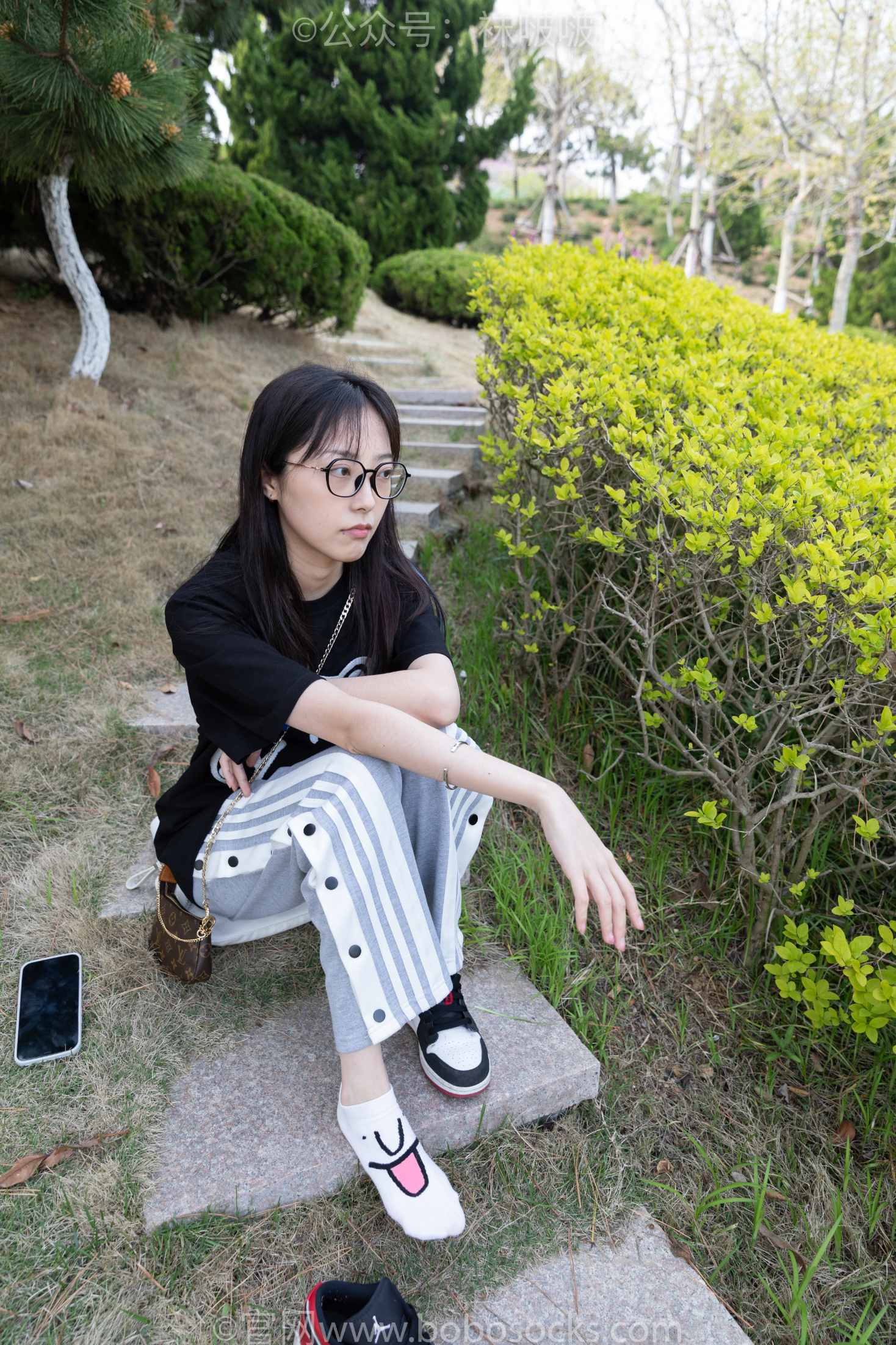 【网盘】[袜啵啵]NO.023稚予-AJ、白色短棉袜、裸足