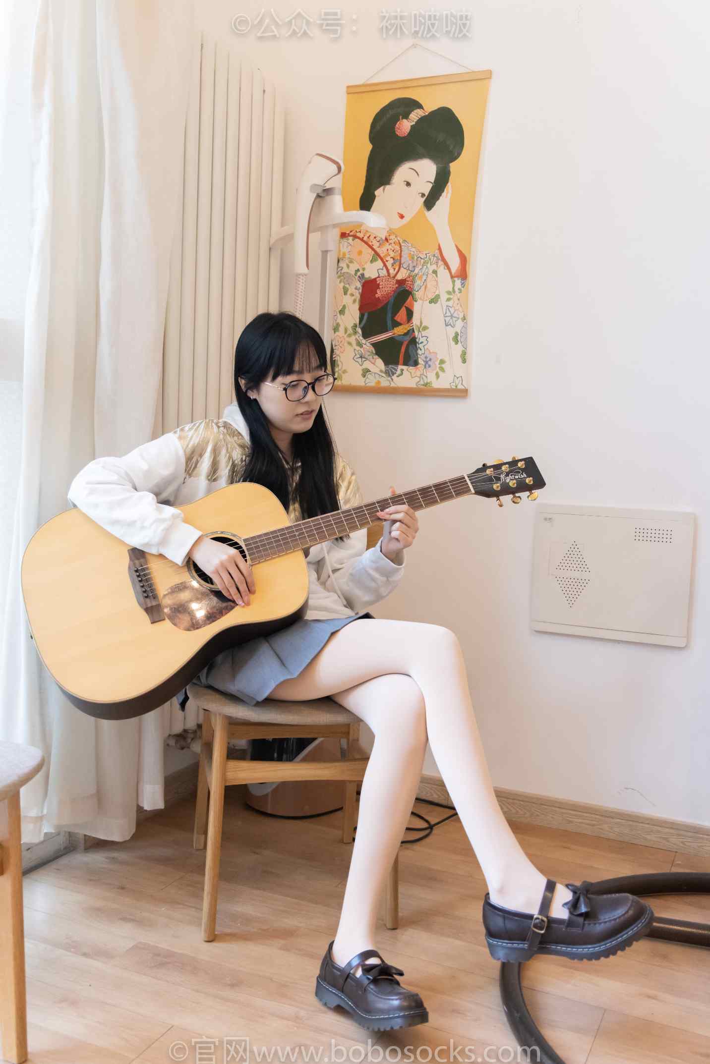 【网盘】[袜啵啵]NO.047稚予-皮鞋、厚肉丝