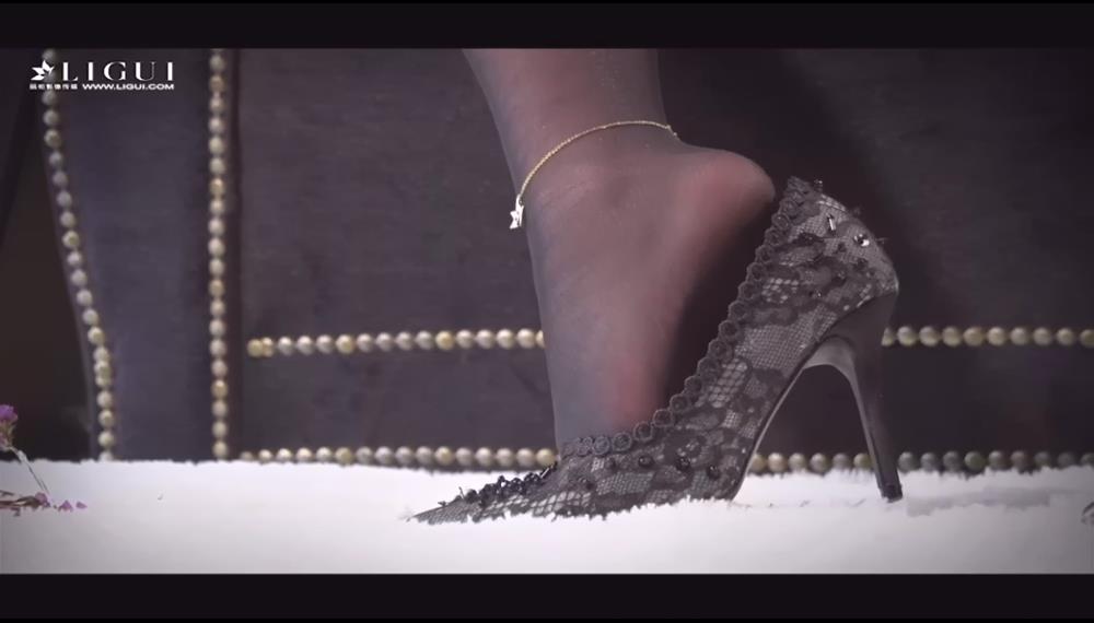 【网盘】[Ligui丽柜视频]66-模特-然然-燃情时刻