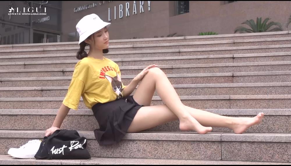 【网盘】[Ligui丽柜视频]72-模特-筱筱-清雅中的小性感