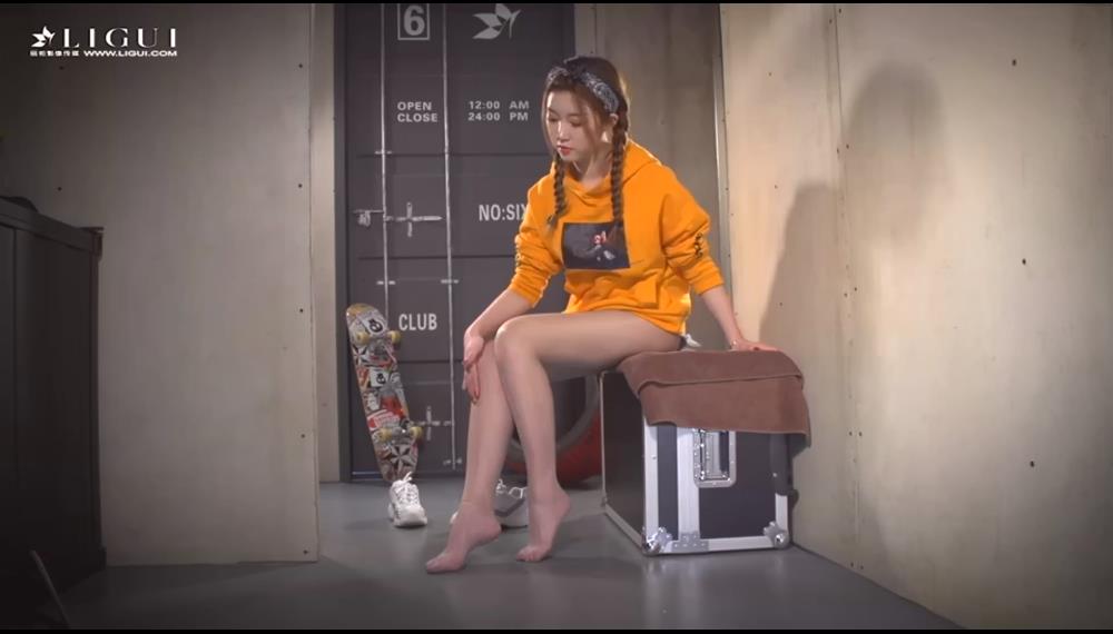 【网盘】[Ligui丽柜视频]74-模特-筱筱-牛仔裤里丝