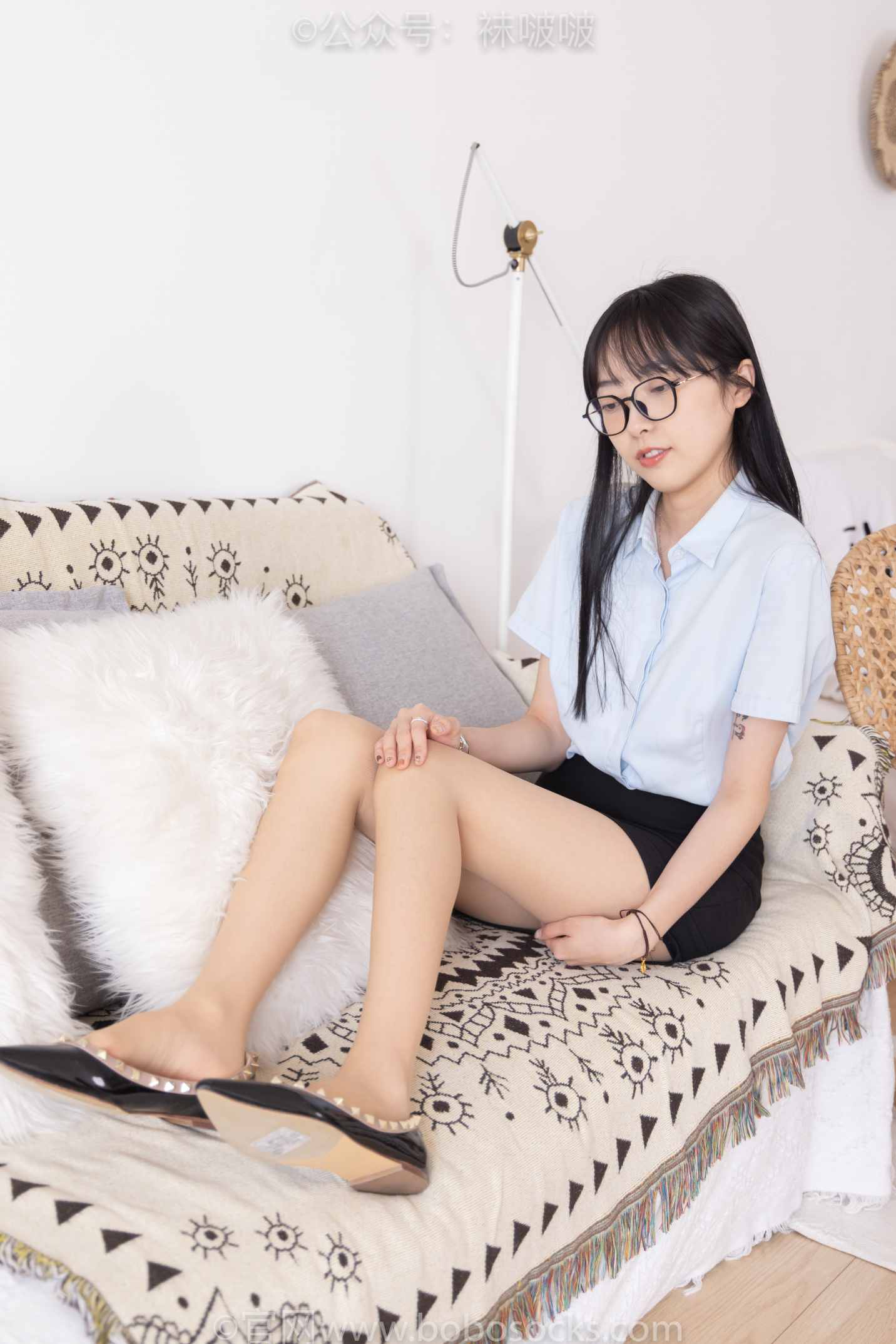 【网盘】[袜啵啵] 076期 稚予-建行制服、平底鞋、肉丝-脚尖透明款