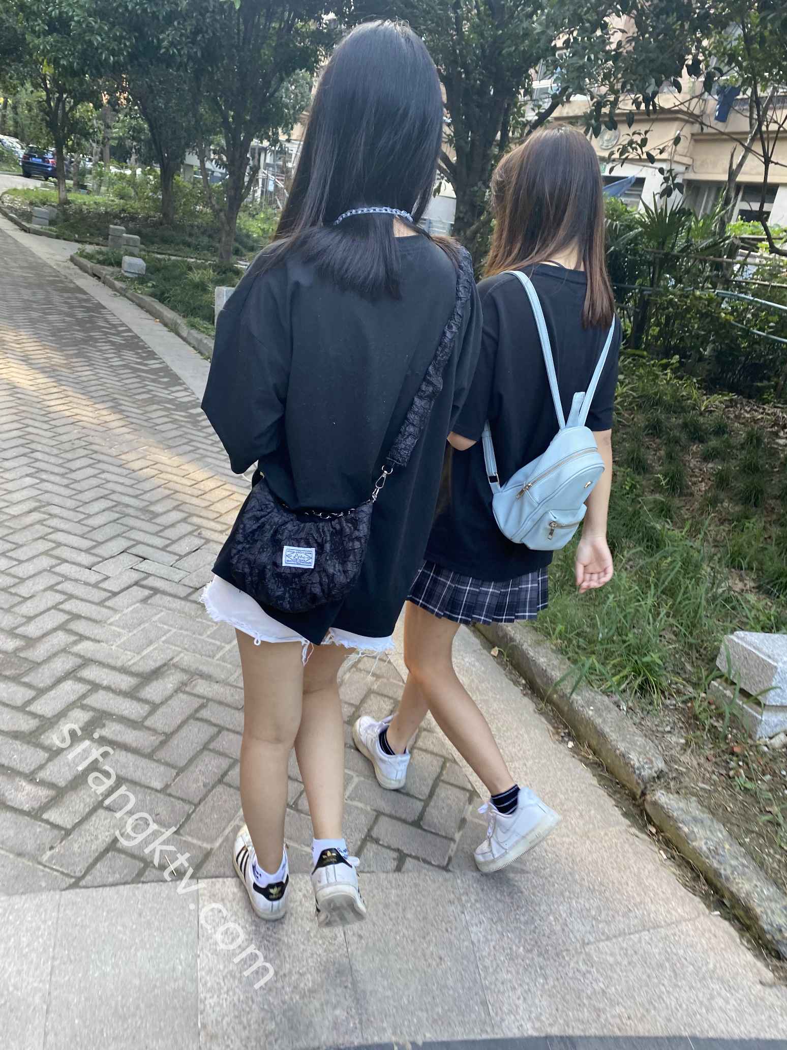 【网盘】[私家足模摄影] 06 蕾蕾&#038;露露-第二次