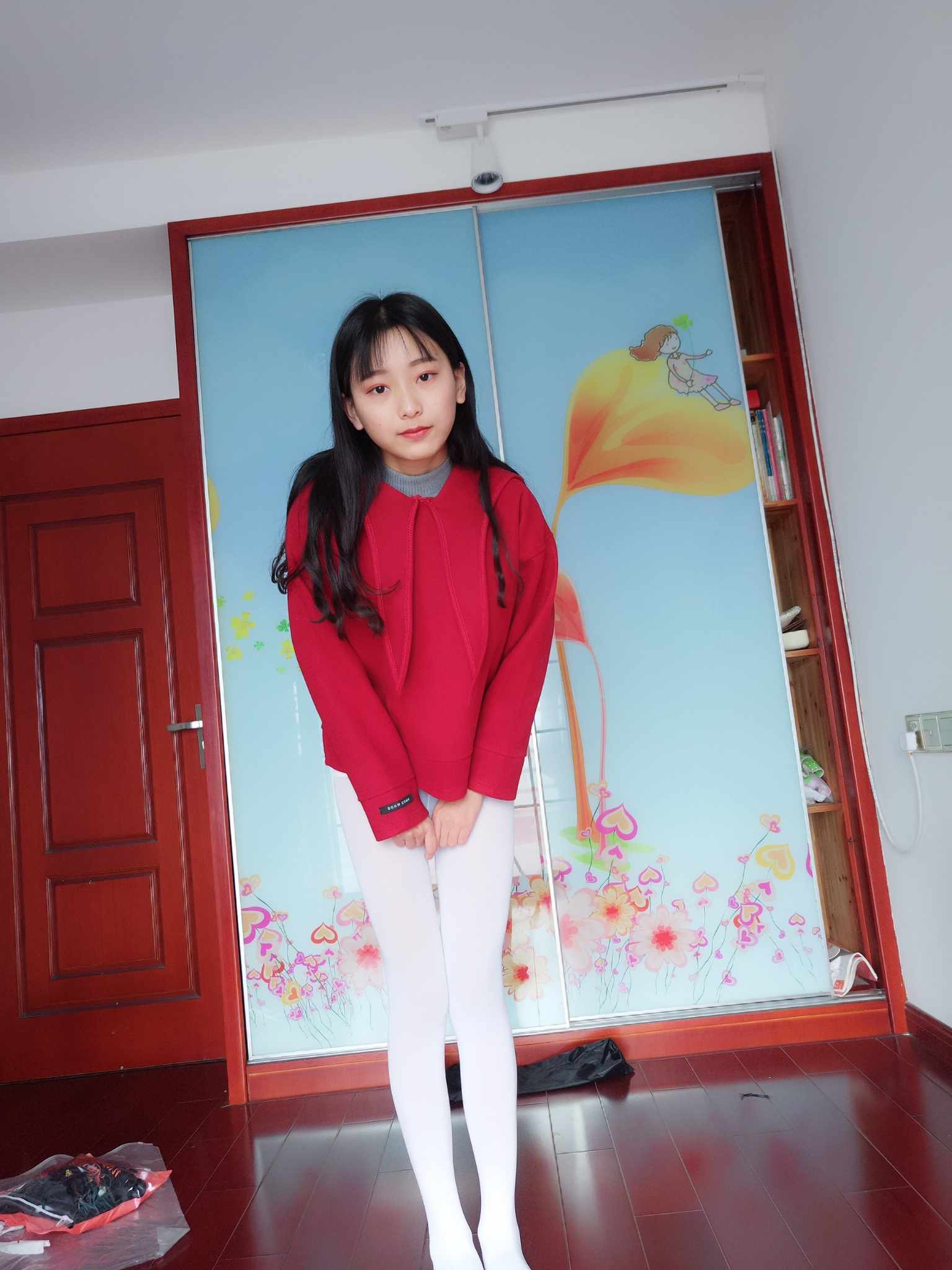 【网盘】蓓蓓4之居家厚白丝连裤