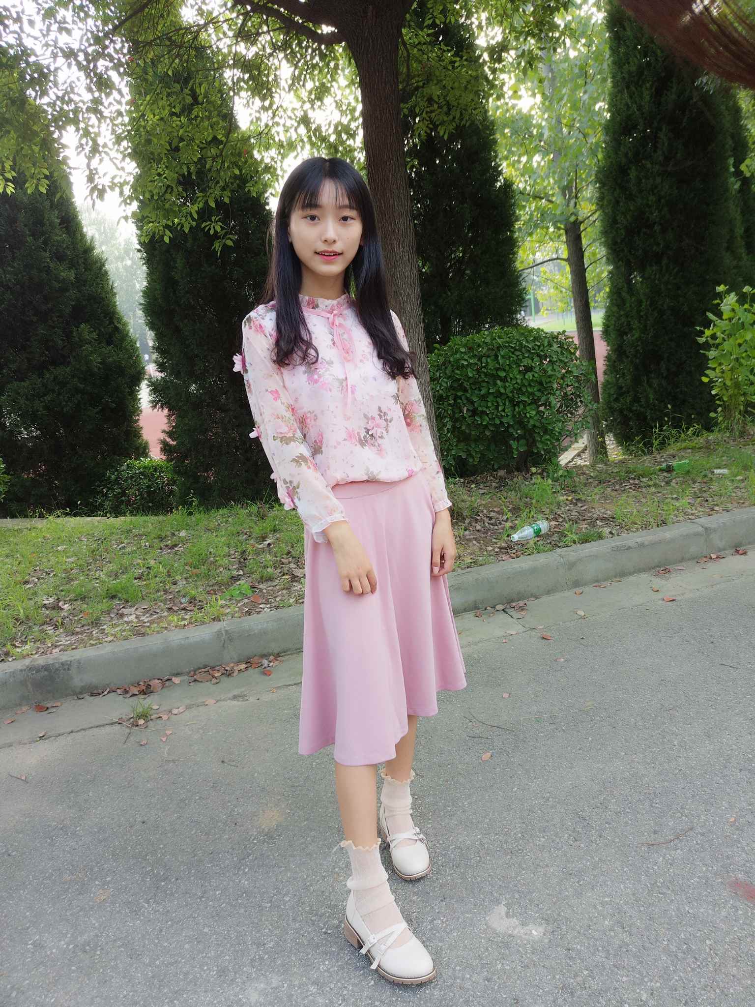 【网盘】蓓蓓7之校园短丝秀