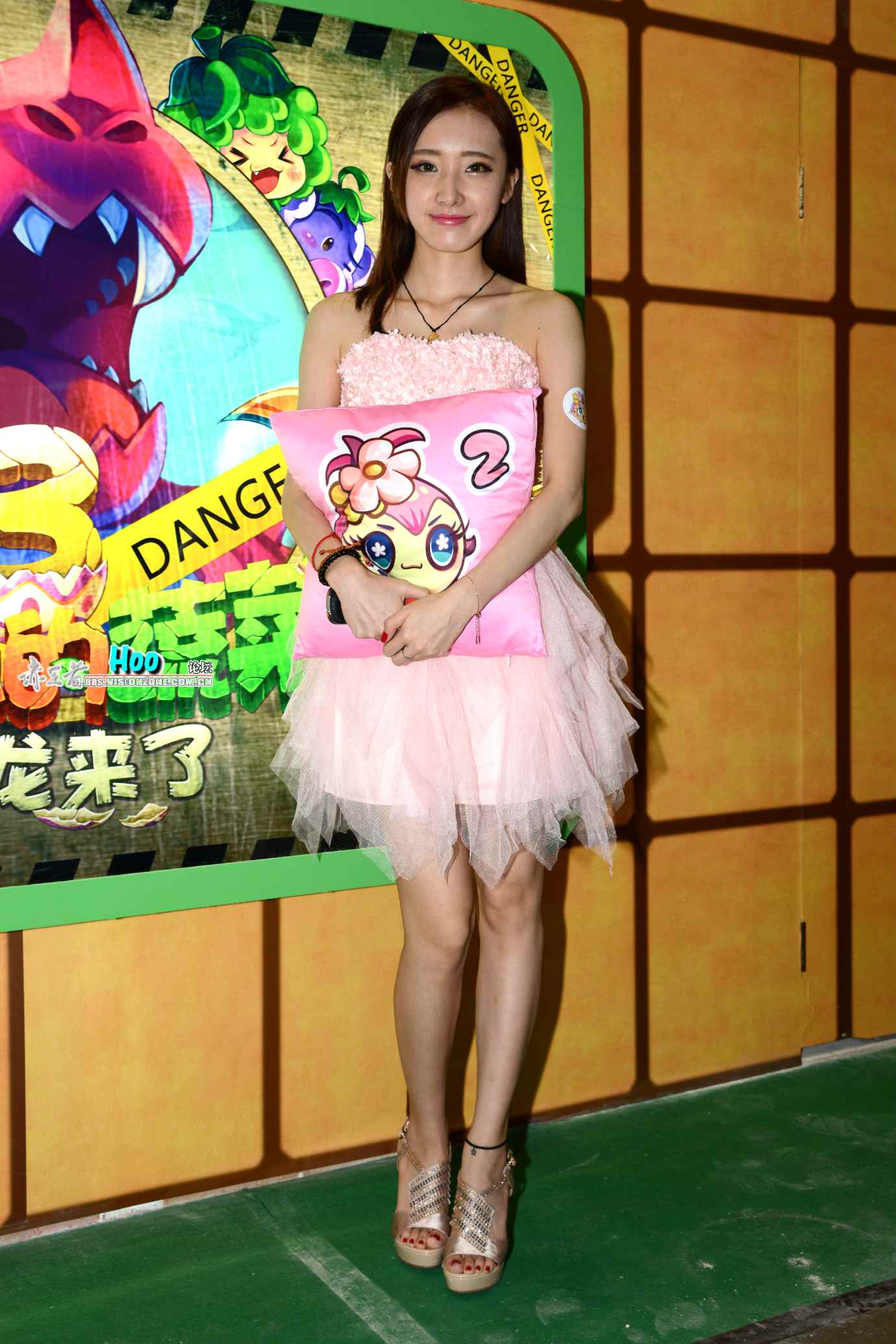 【网盘】[赤足者]No.050 CJ展上我的模特-莉莉