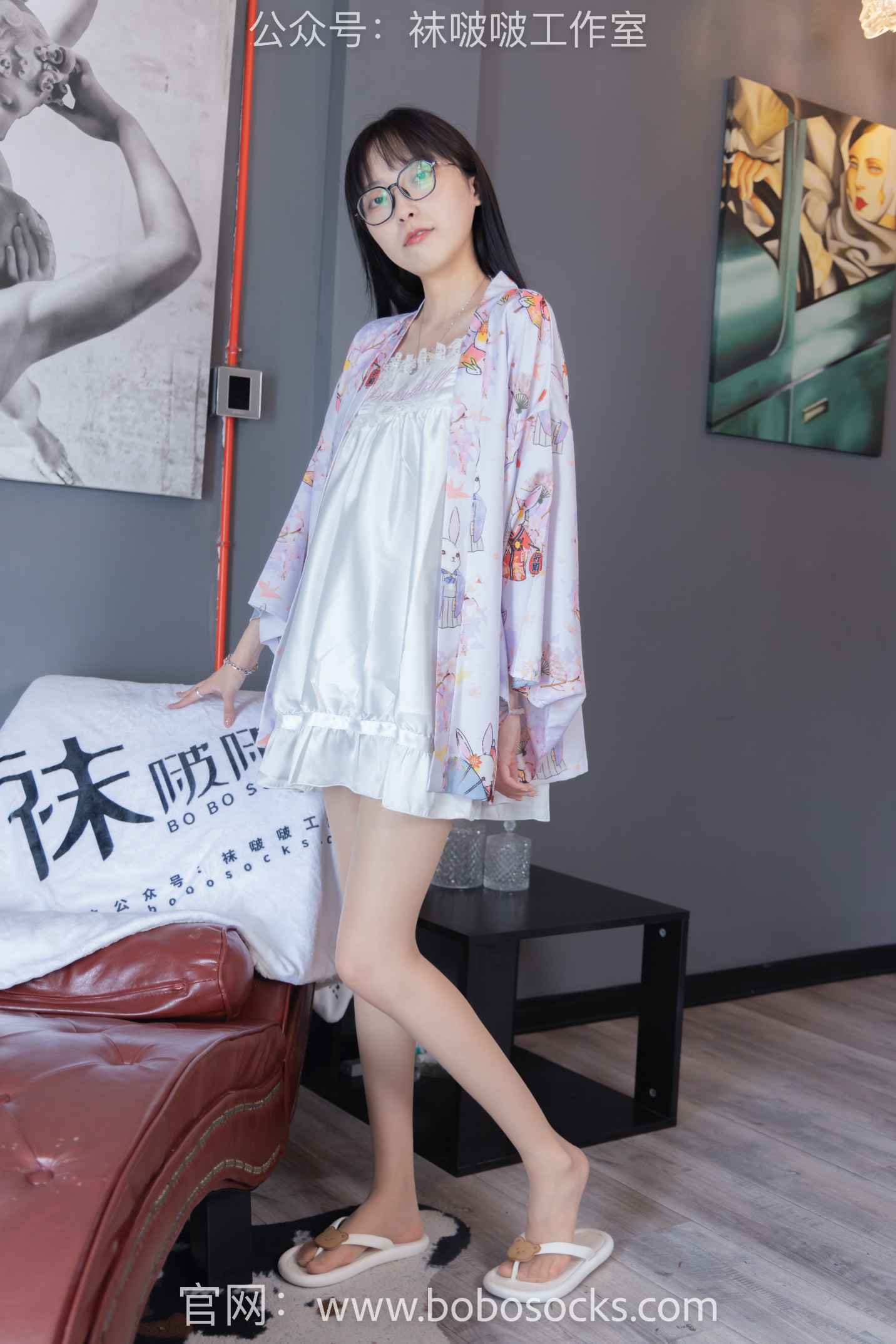 【网盘】[袜啵啵]112期 稚予-人字拖、肉丝