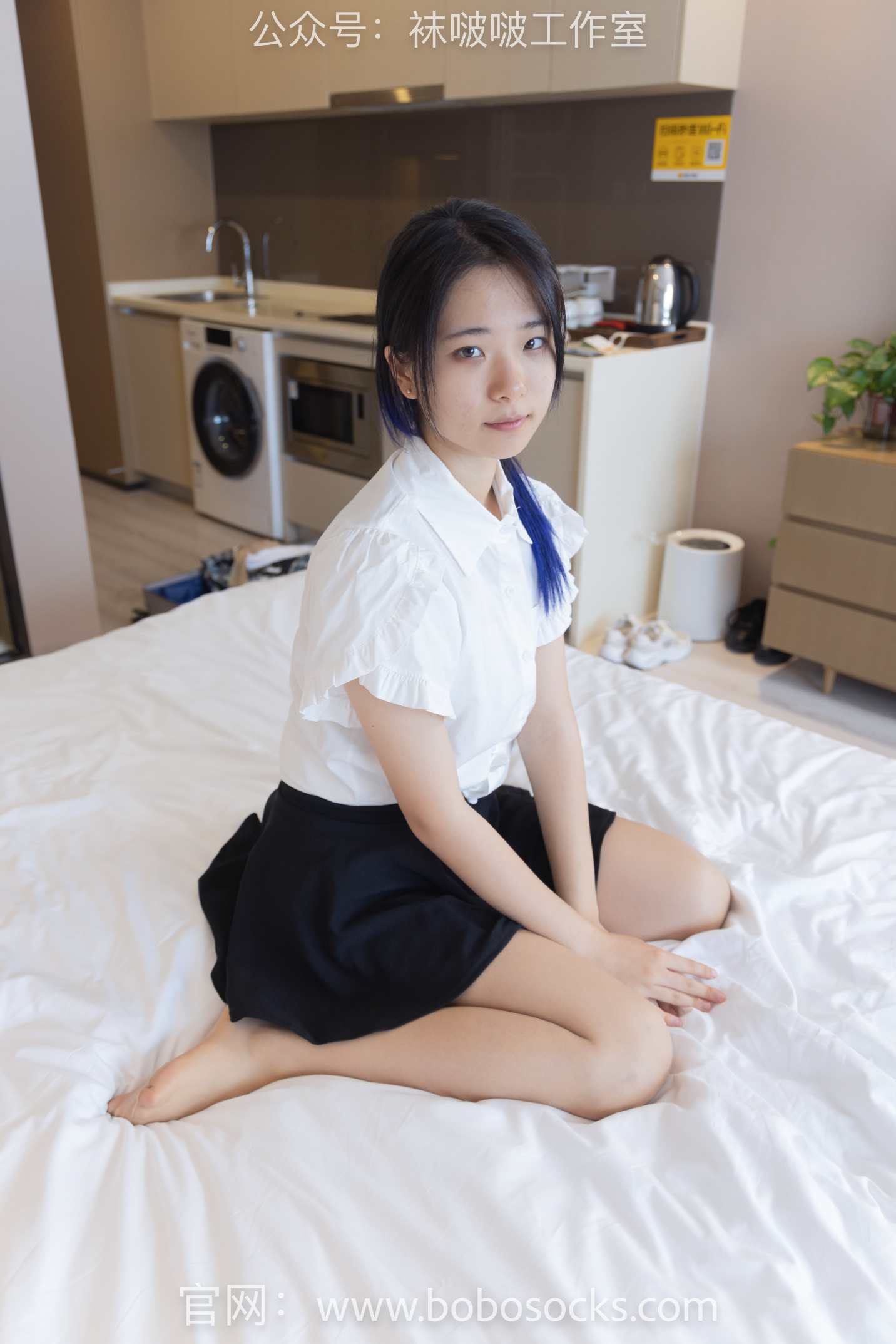 【网盘】[袜啵啵]116期 小淳-两双高跟鞋、肉丝、裸足