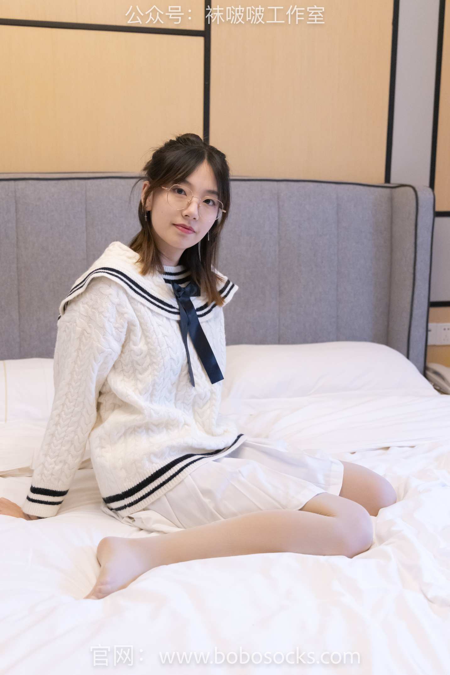 【网盘】[袜啵啵]117期 小甜豆-黑皮鞋、厚肉丝