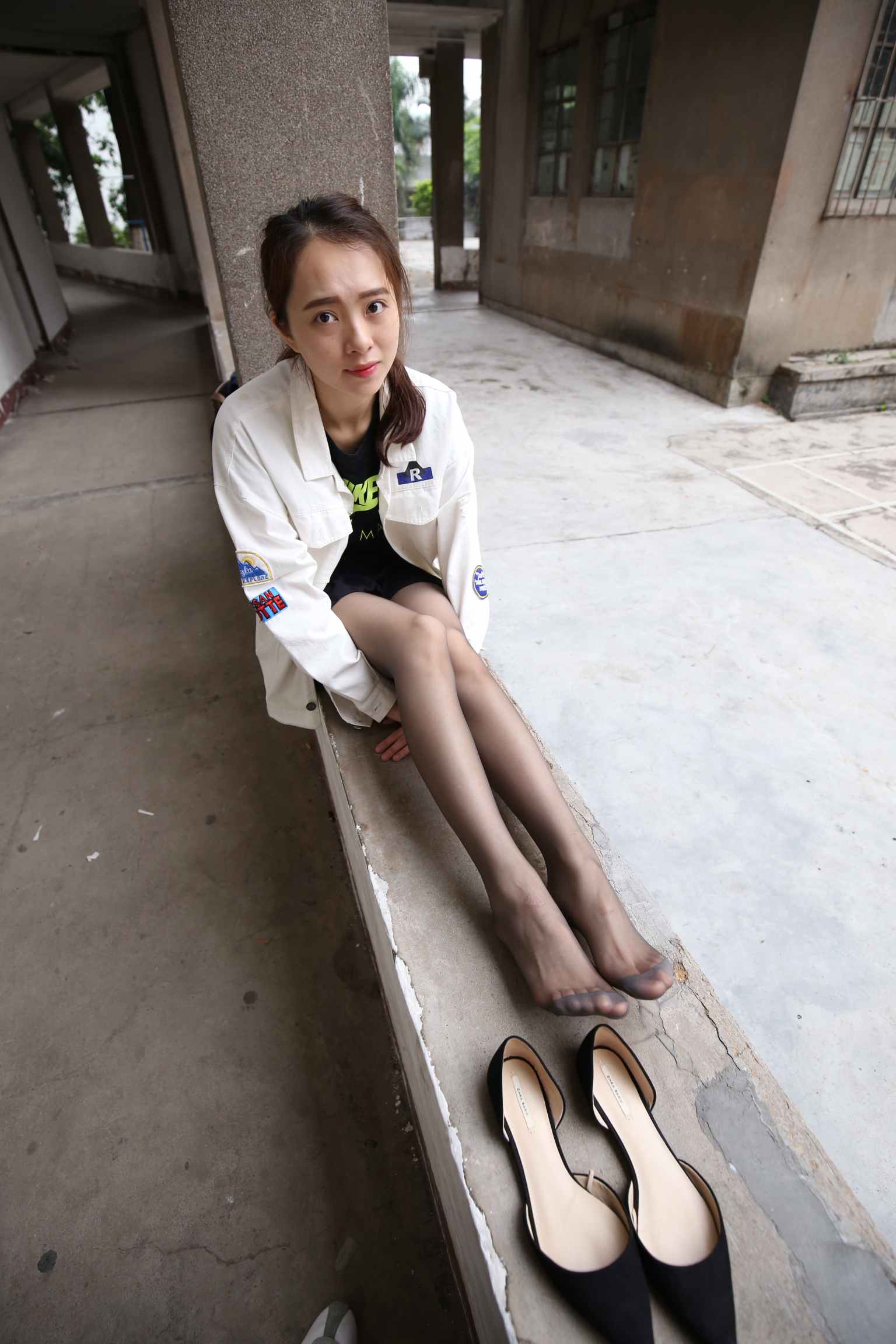 【网盘】[大西瓜爱牙膏]衬黑丝袜