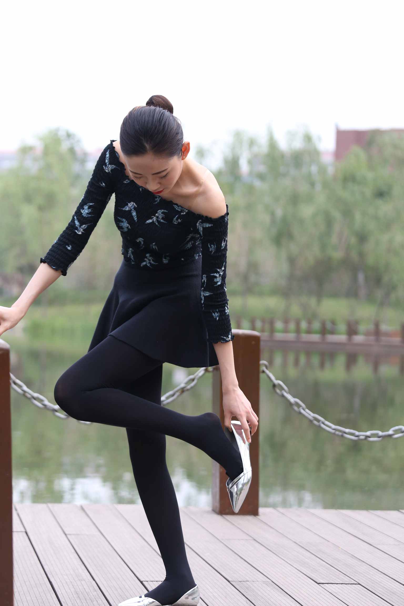 【网盘】[大西瓜爱牙膏]空姐黑袜