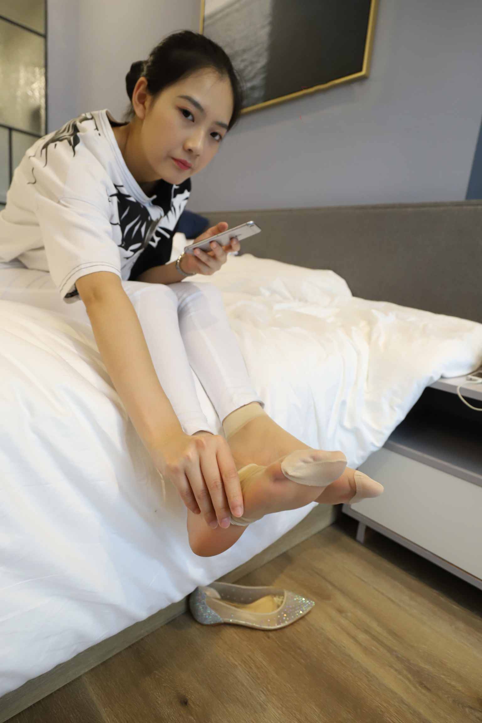 【网盘】[大西瓜爱牙膏]7.8月活动模特一服务员短丝