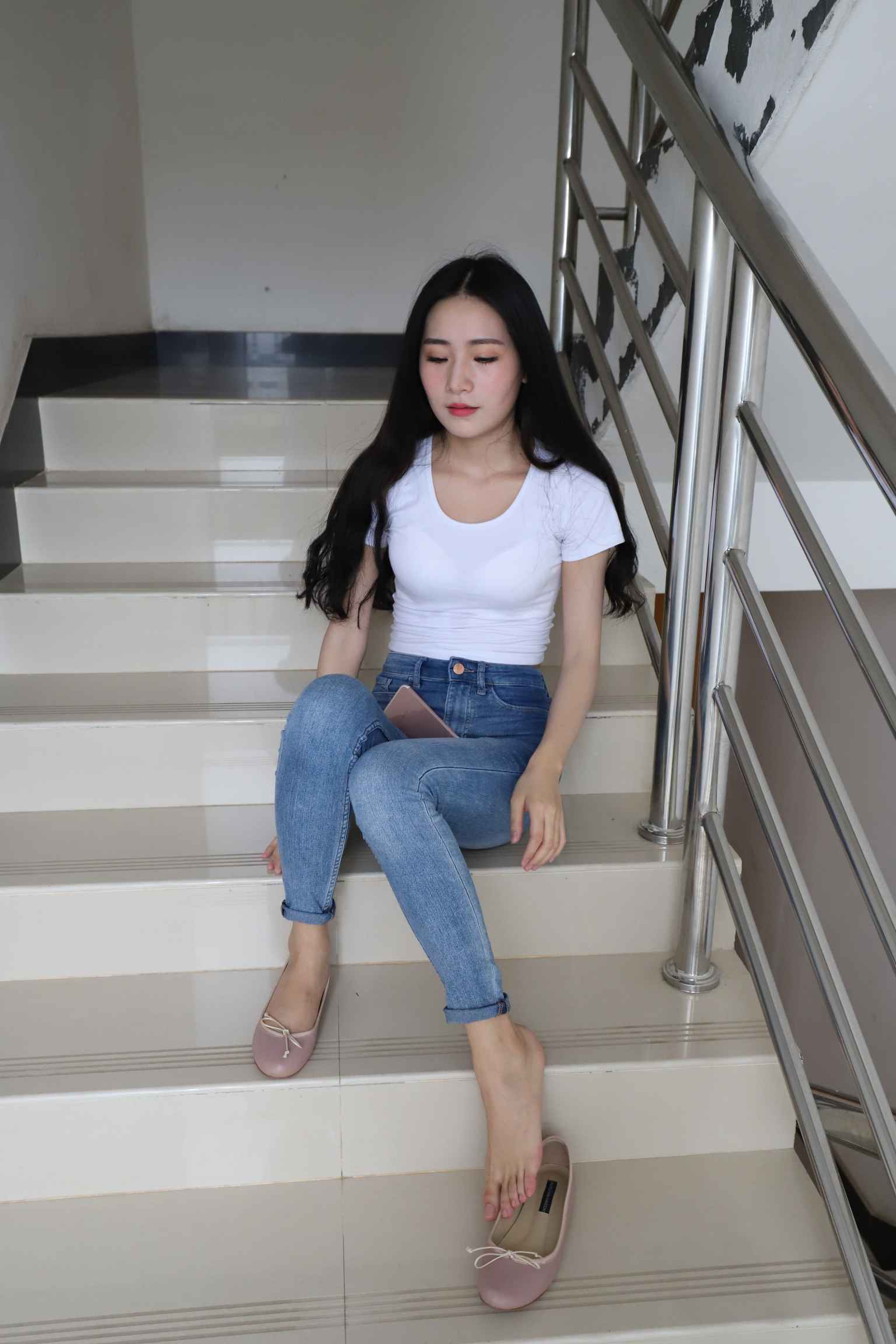 【网盘】[大西瓜爱牙膏]裸足