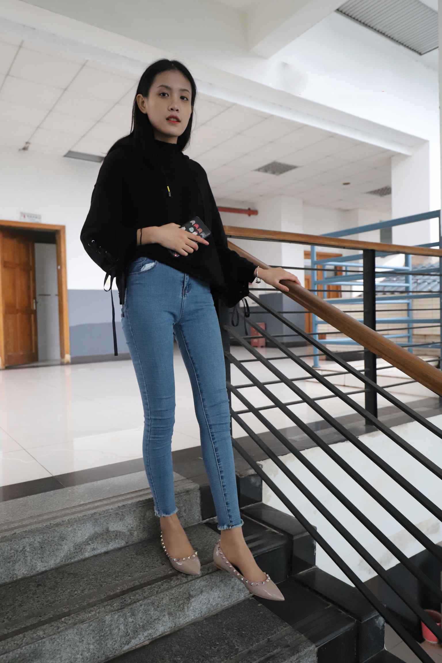 【网盘】[大西瓜爱牙膏]11月活动模特1 牛仔裤长丝