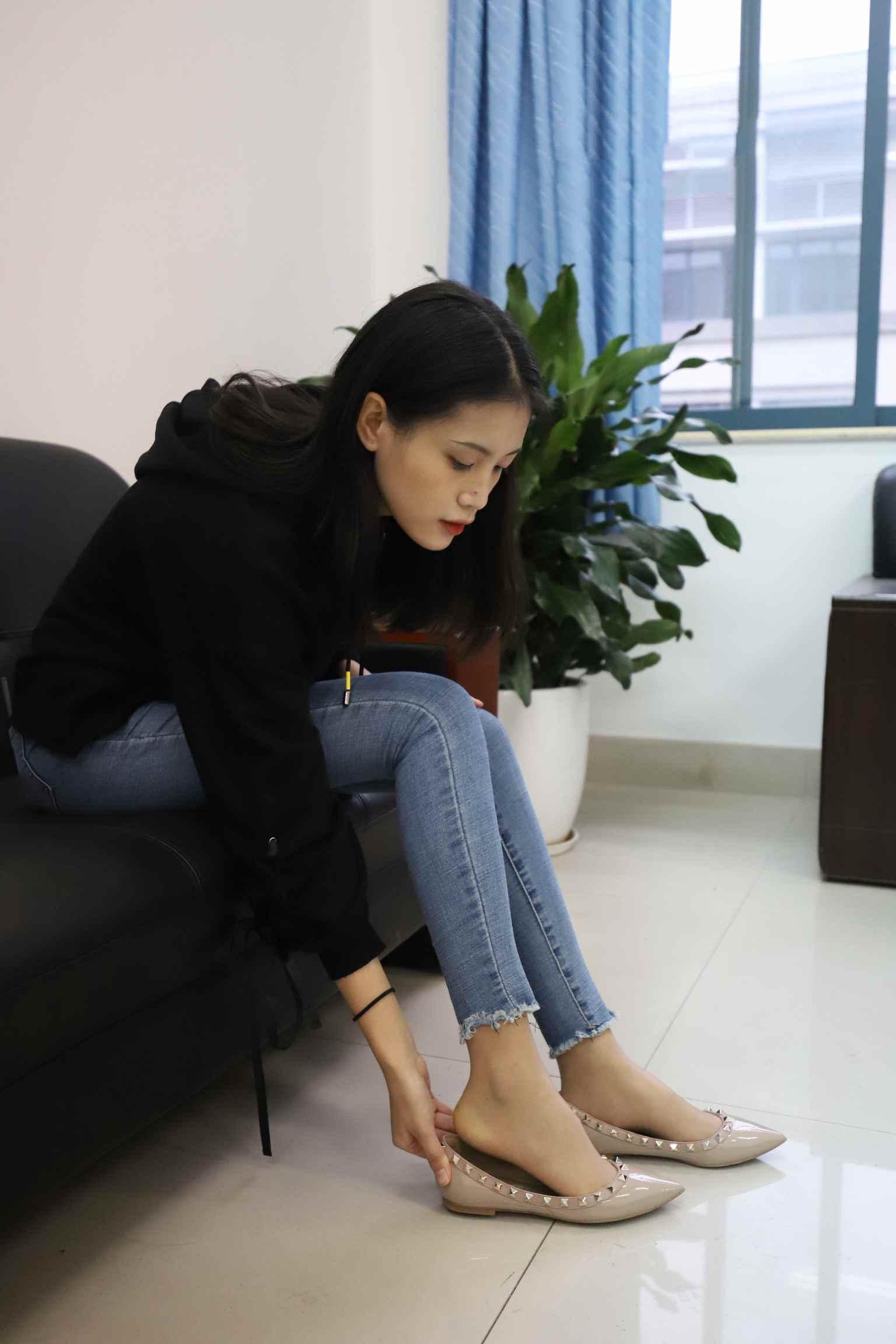 【网盘】[大西瓜爱牙膏]11月活动模特1 牛仔裤长丝