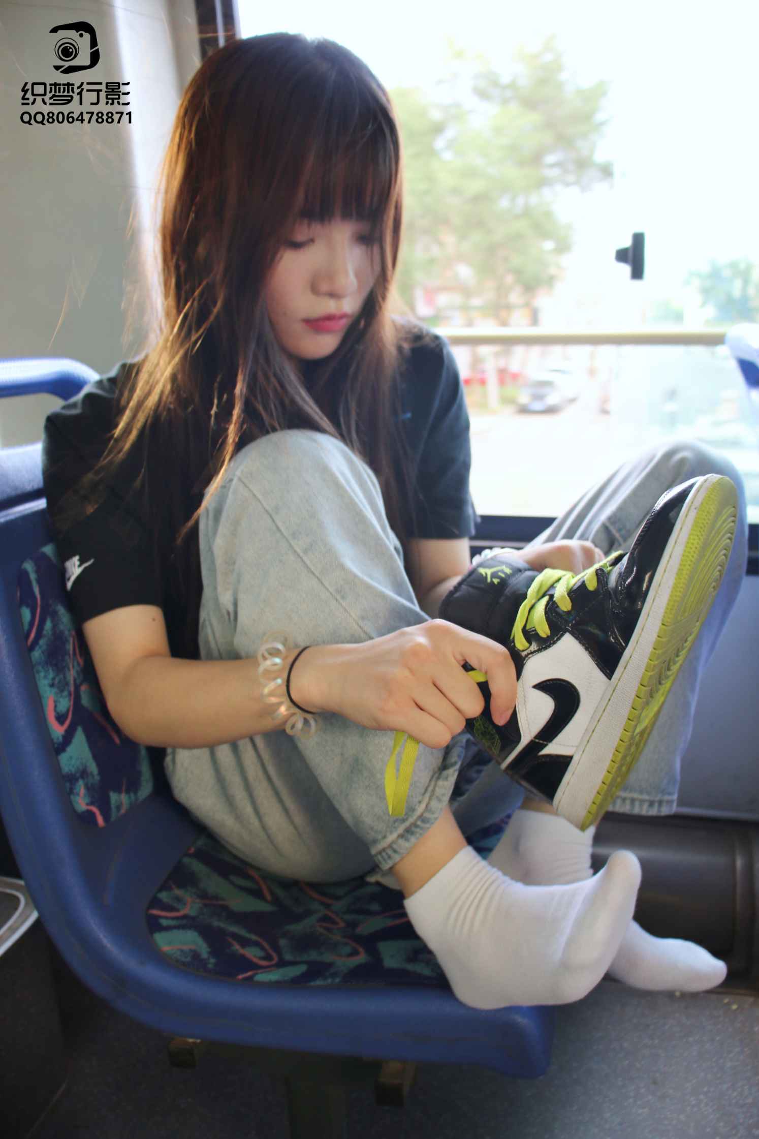 【网盘】[织梦映像]城市公交-开往幸福的列车