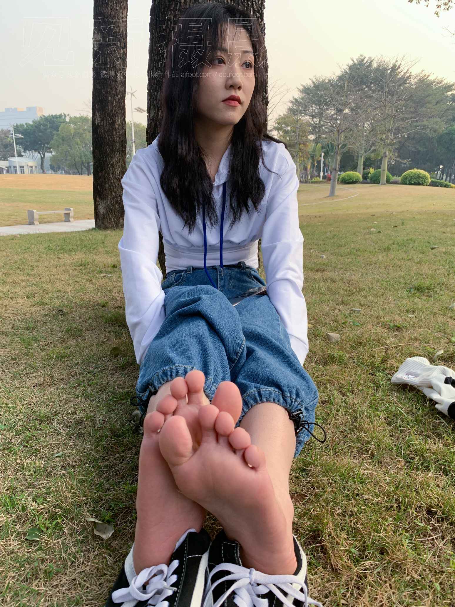 【网盘】[见新摄影]NO.028-VANA帆布鞋 牛仔裤 小可