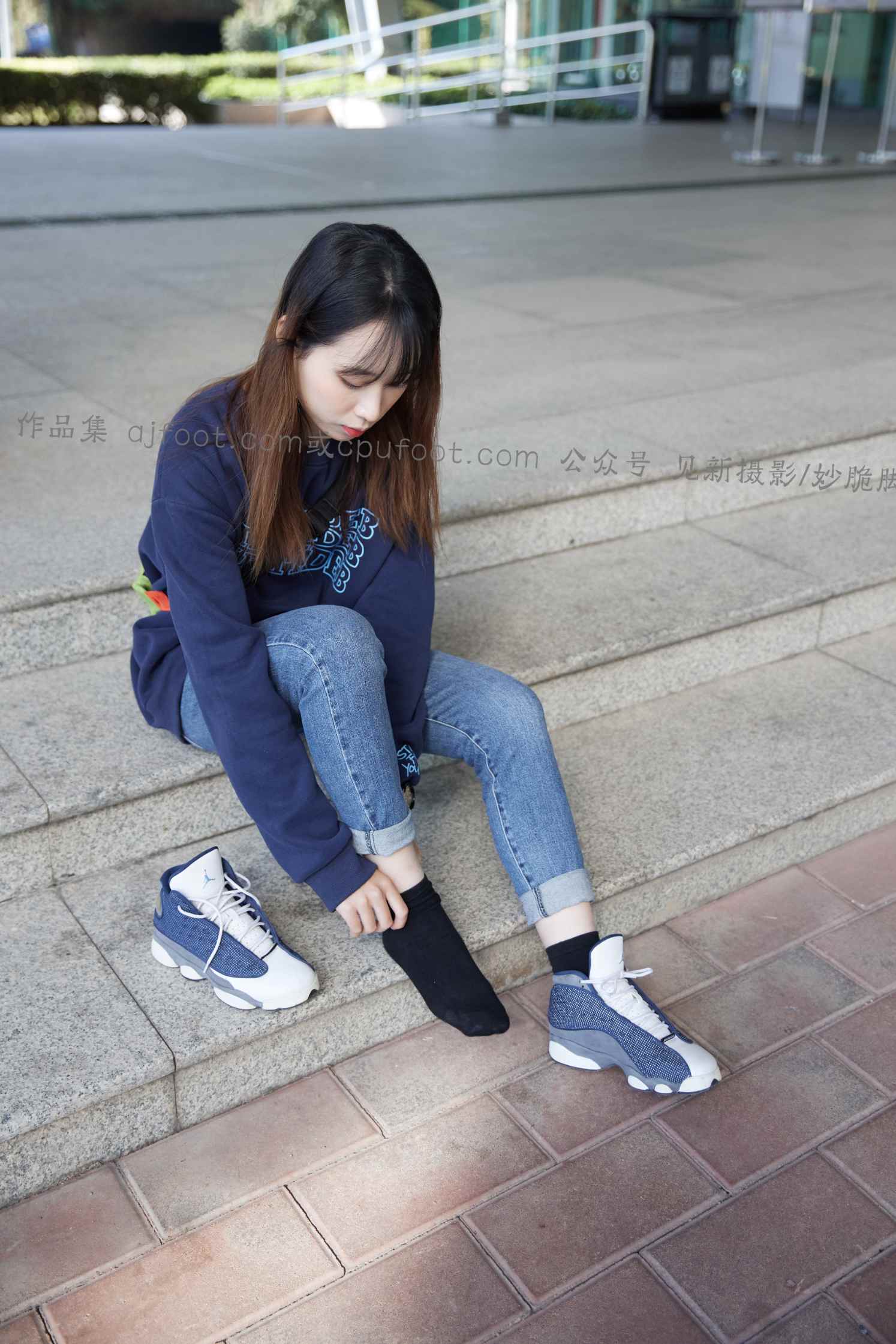 【网盘】[见新摄影]NO.031 自信、阳光、明媚，快看她在发光！