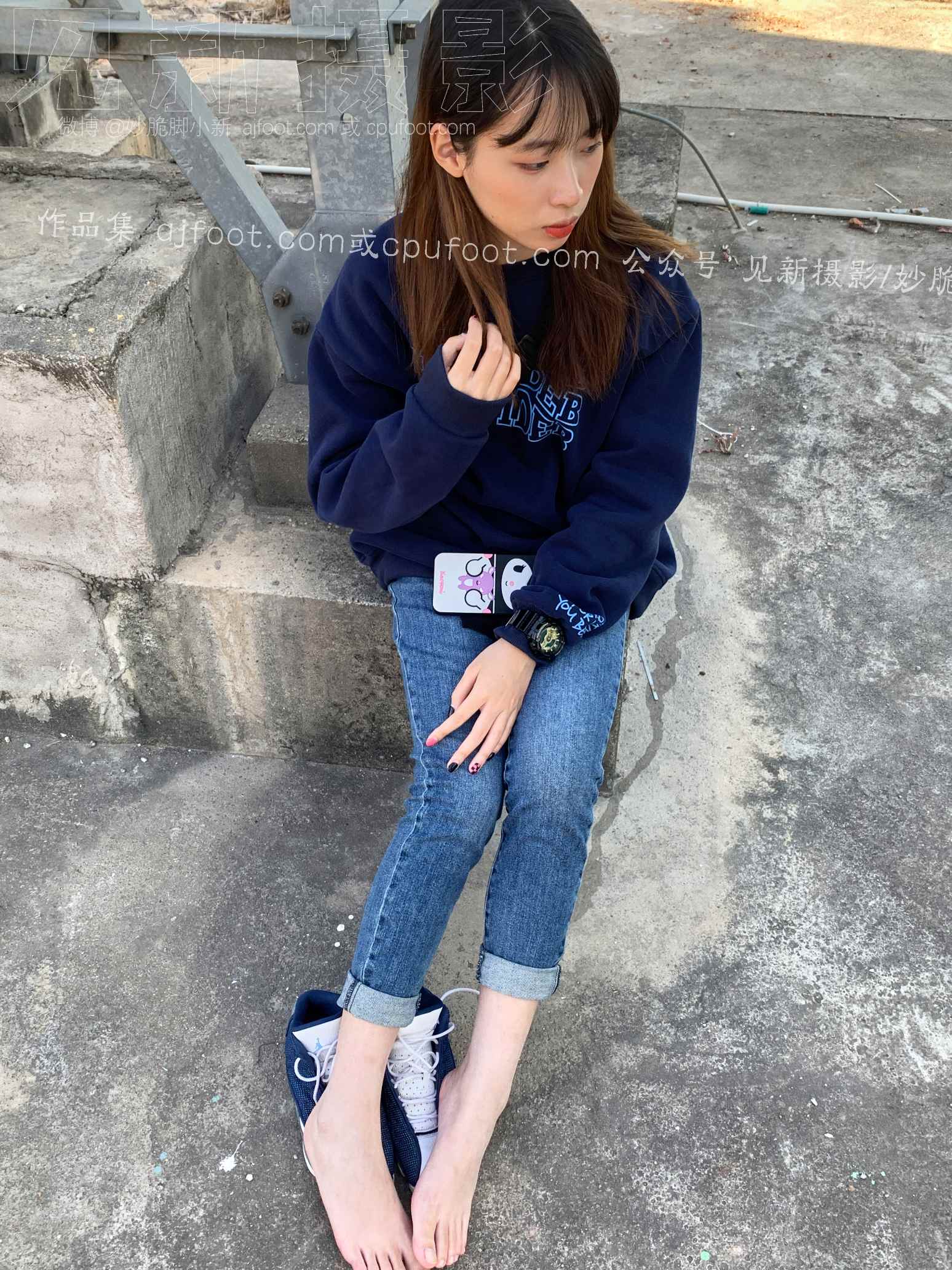 【网盘】[见新摄影]NO.031 自信、阳光、明媚，快看她在发光！