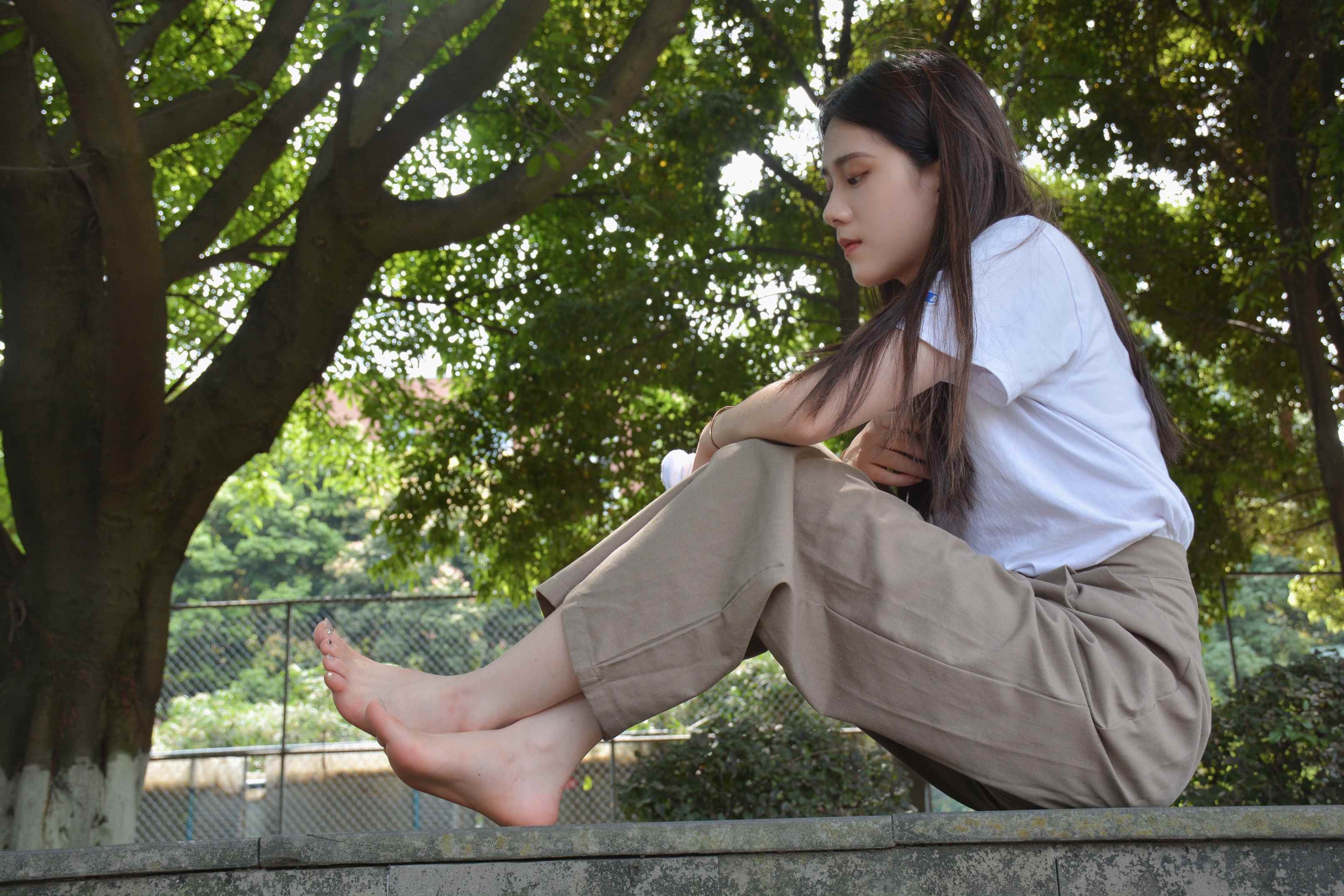 【网盘】[织梦映像]校园游记-春花秋月何时了