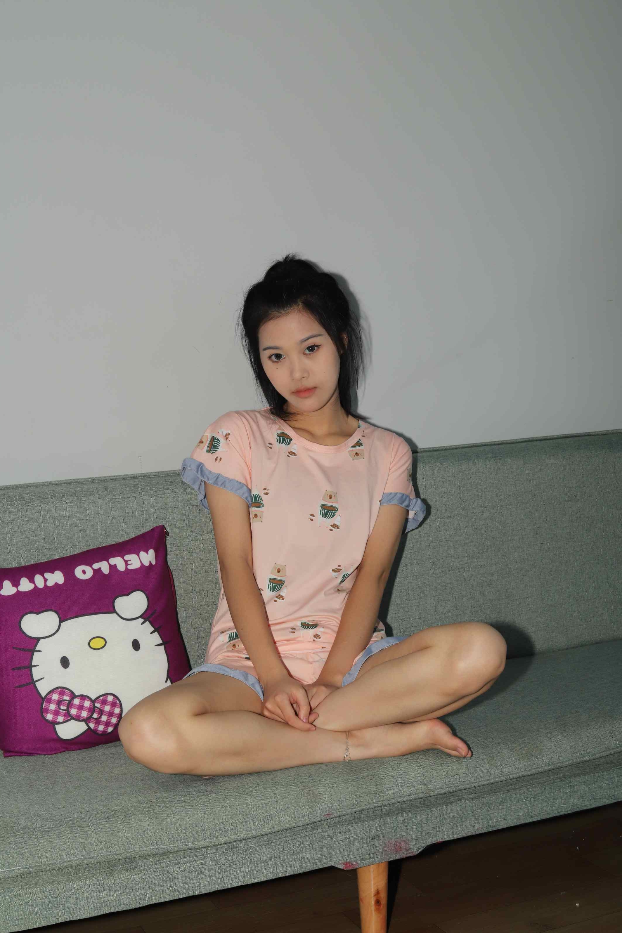 【网盘】[Pary学生模拍]053 新模特小鱼