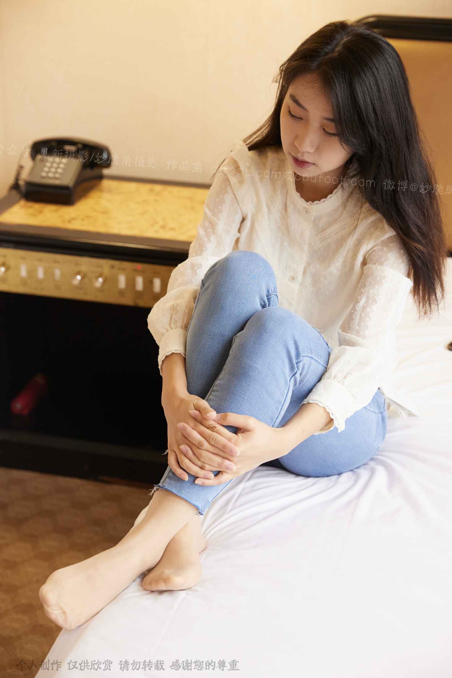 【网盘】[见新摄影]NO.034 王家卫风格红色高跟鞋，质朴的生活气