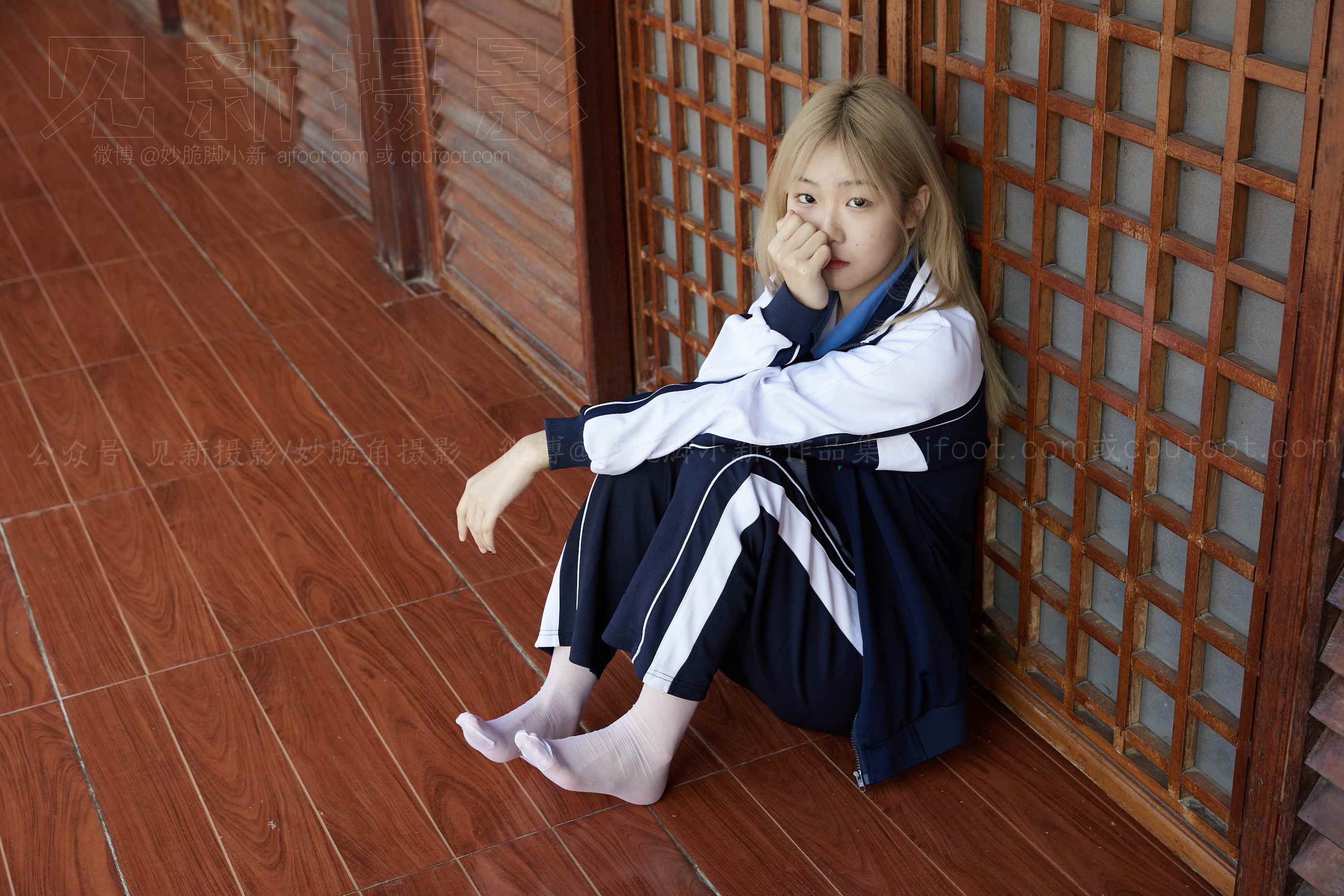 【网盘】[见新摄影]NO.036 黄头发甜美甜美小姐姐 &#8211; 最后合作