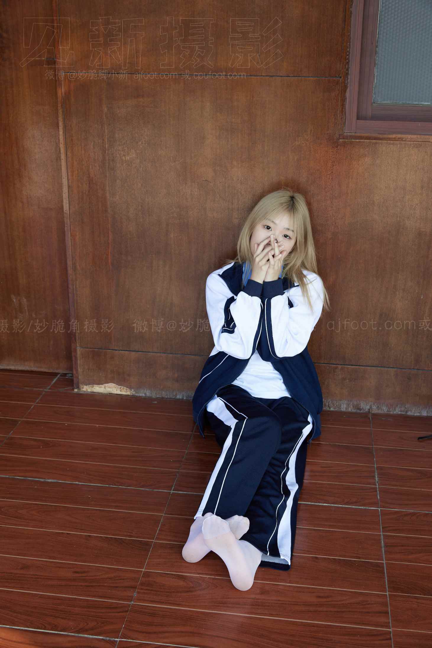 【网盘】[见新摄影]NO.036 黄头发甜美甜美小姐姐 &#8211; 最后合作