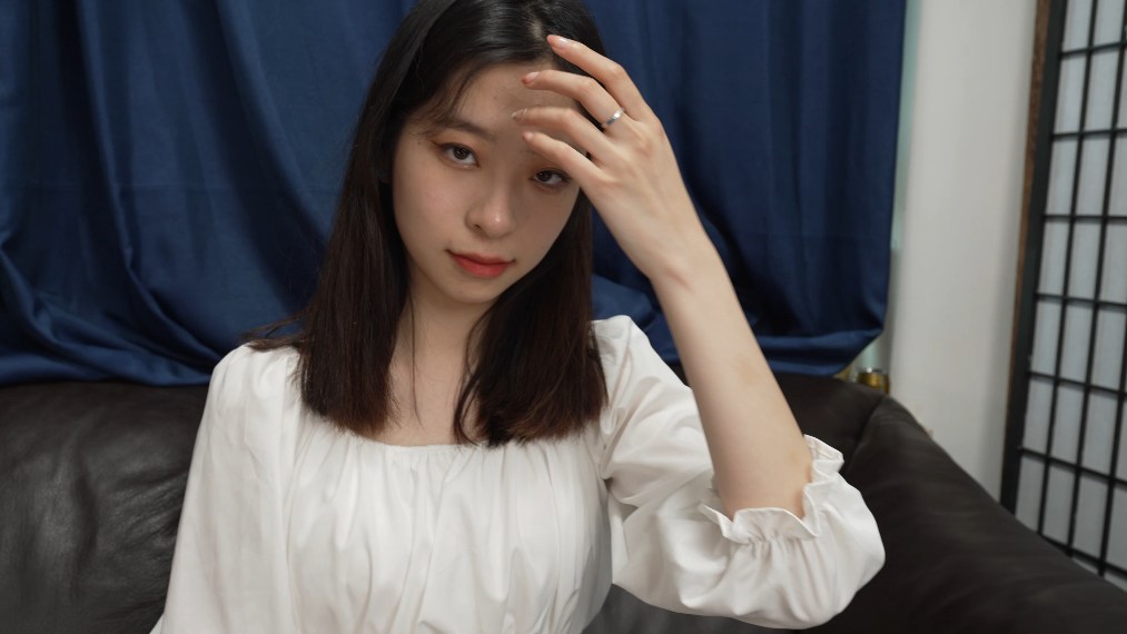 【网盘】[视频] A&#038;F 037-美女YIYI性感的40码大脚丫