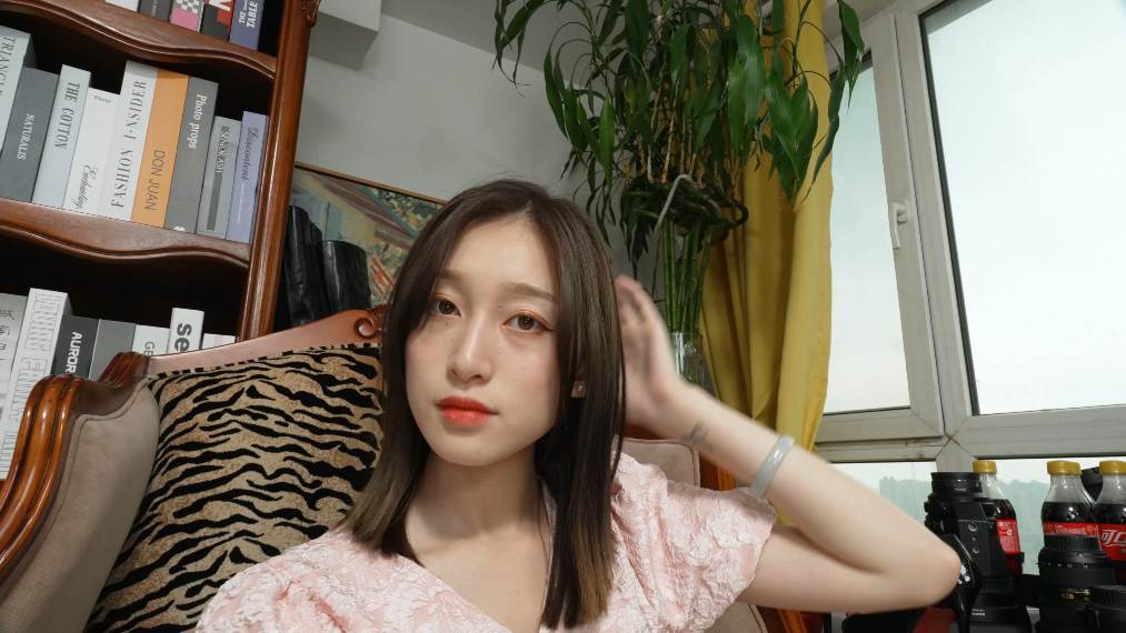 【网盘】[视频] A&#038;F 039-小美女baby展示棉袜裸足