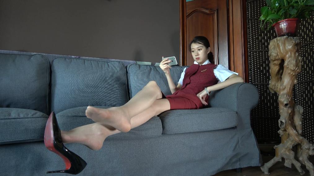 【网盘】[视频] K&#038;M 268-Huiyingxin空姐制服肉丝高跟挑鞋