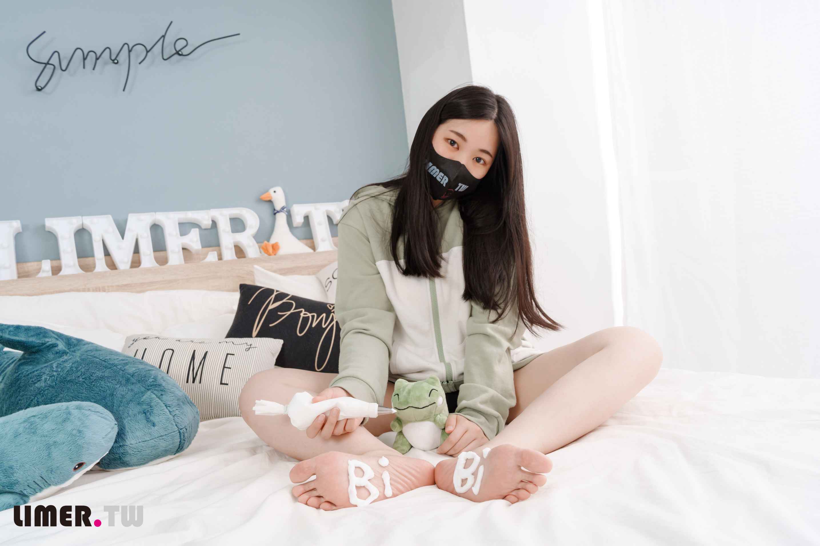 【网盘】[Limerence]BiBi足盒激萌替身VS脚底TK