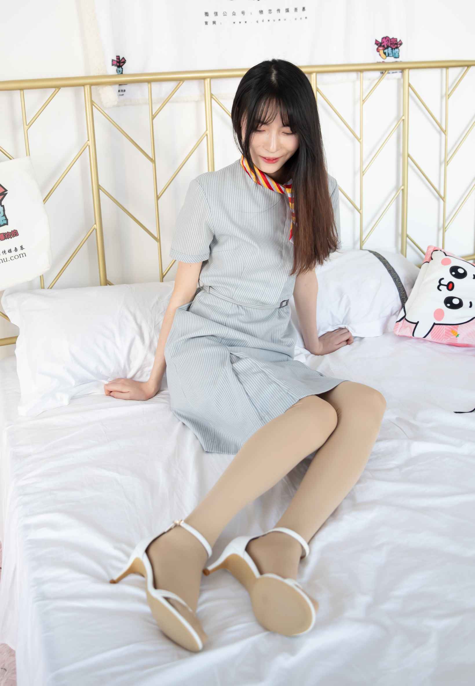 【网盘】物恋传媒 NO.1423 猫耳-潜入海底