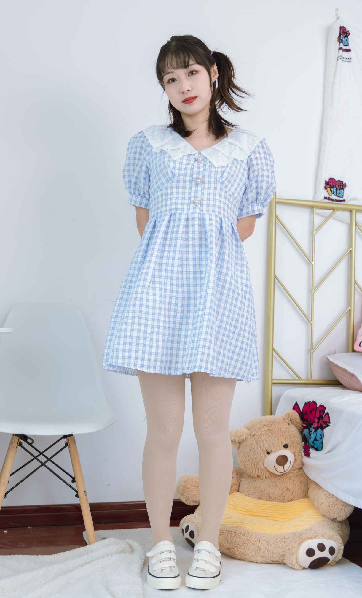 【网盘】物恋传媒 NO.1429 月心-最美的烟火