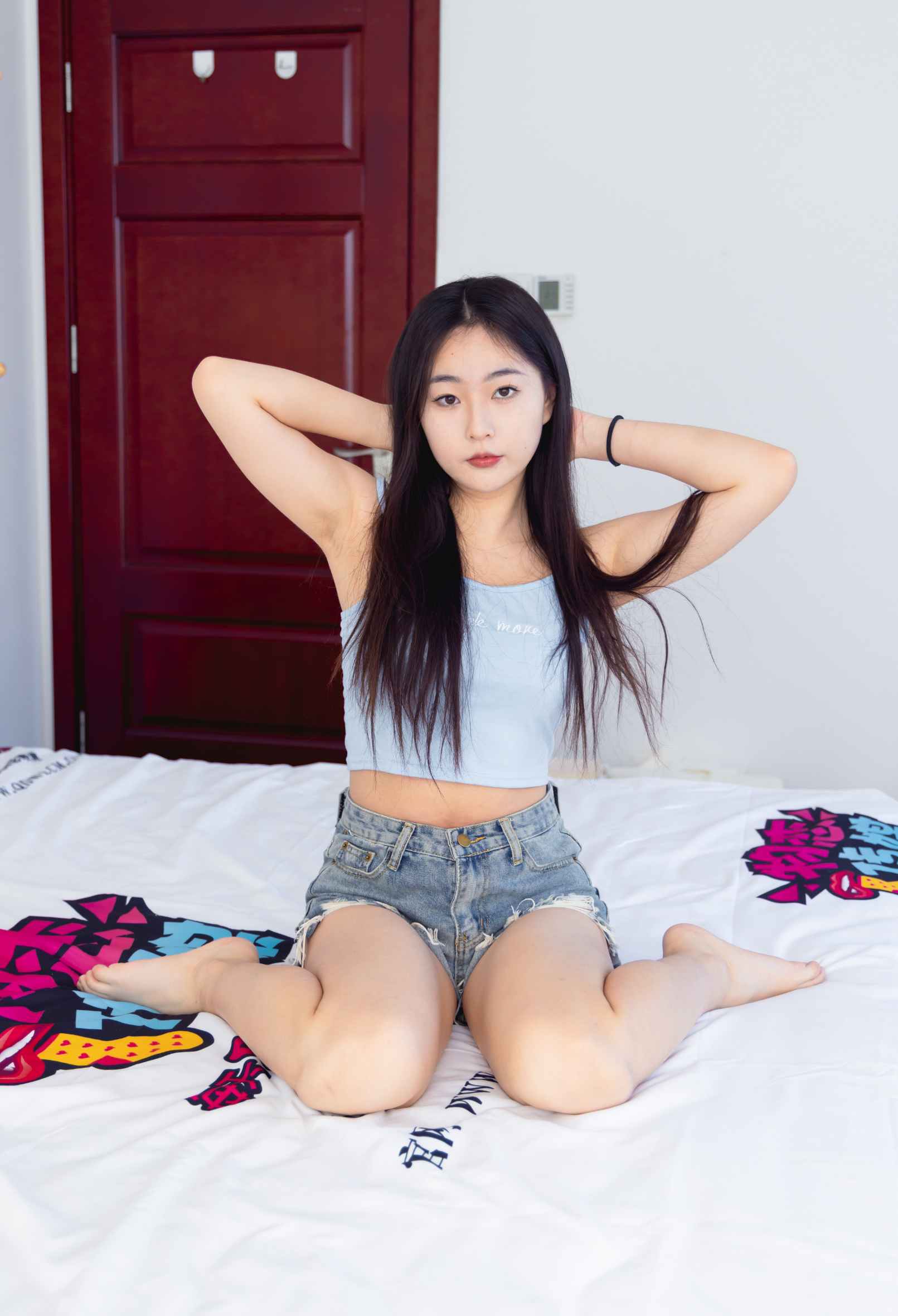 【网盘】物恋传媒 NO.1442 美兔-蓝色天空