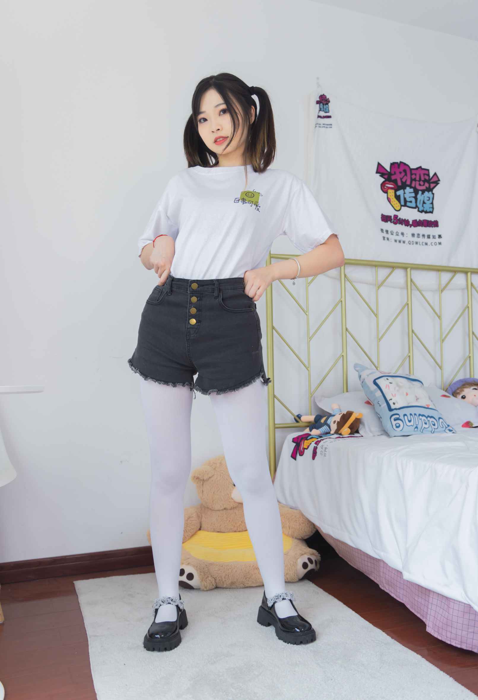 【网盘】物恋传媒 NO.1451 挽挽-俏皮双马尾