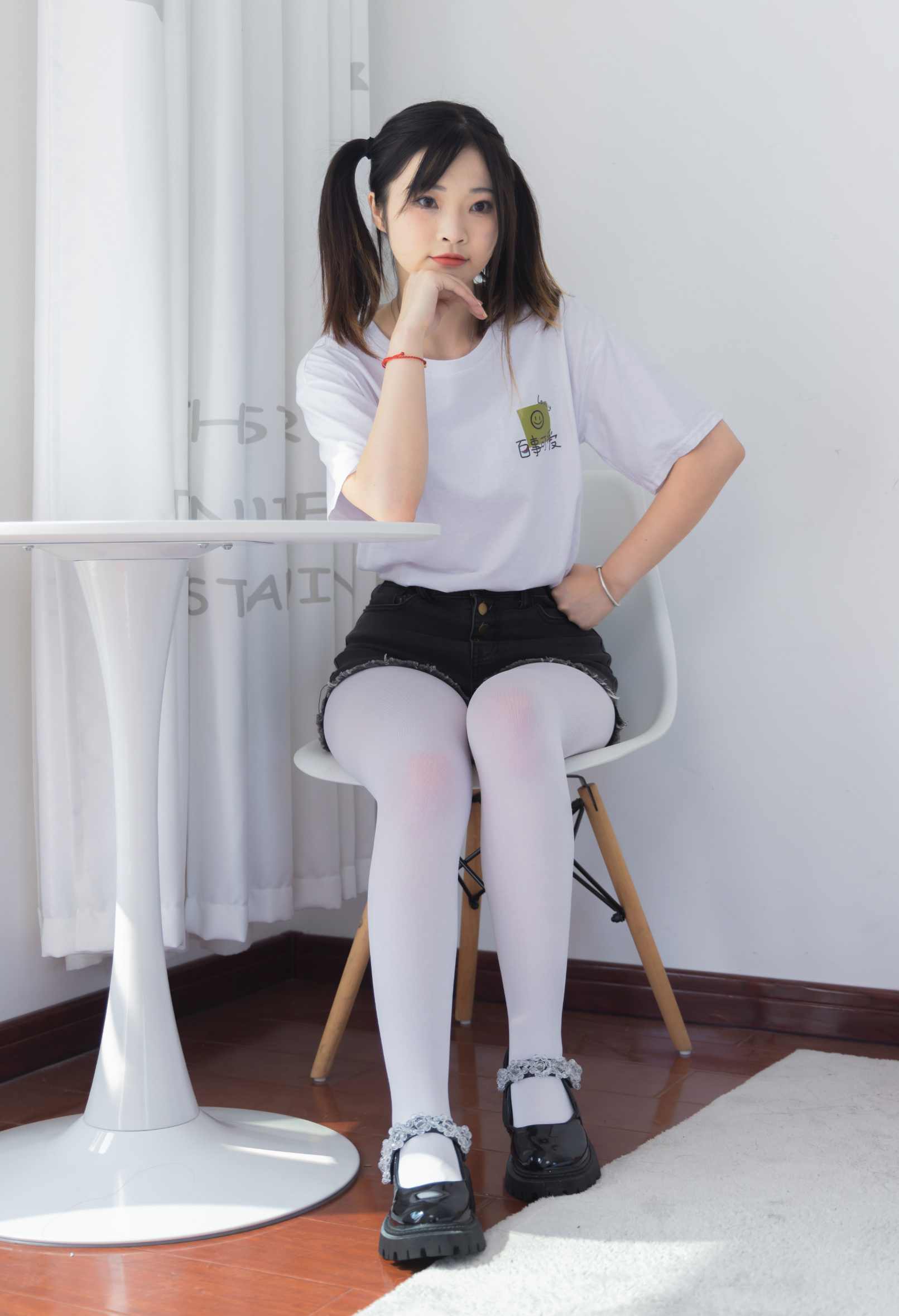 【网盘】物恋传媒 NO.1451 挽挽-俏皮双马尾