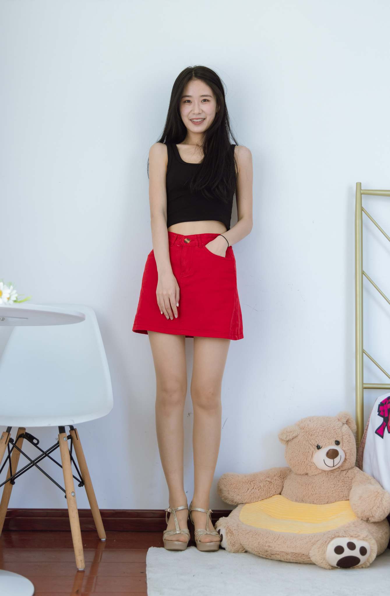 【网盘】物恋传媒 NO.1464 菜菜-红与黑