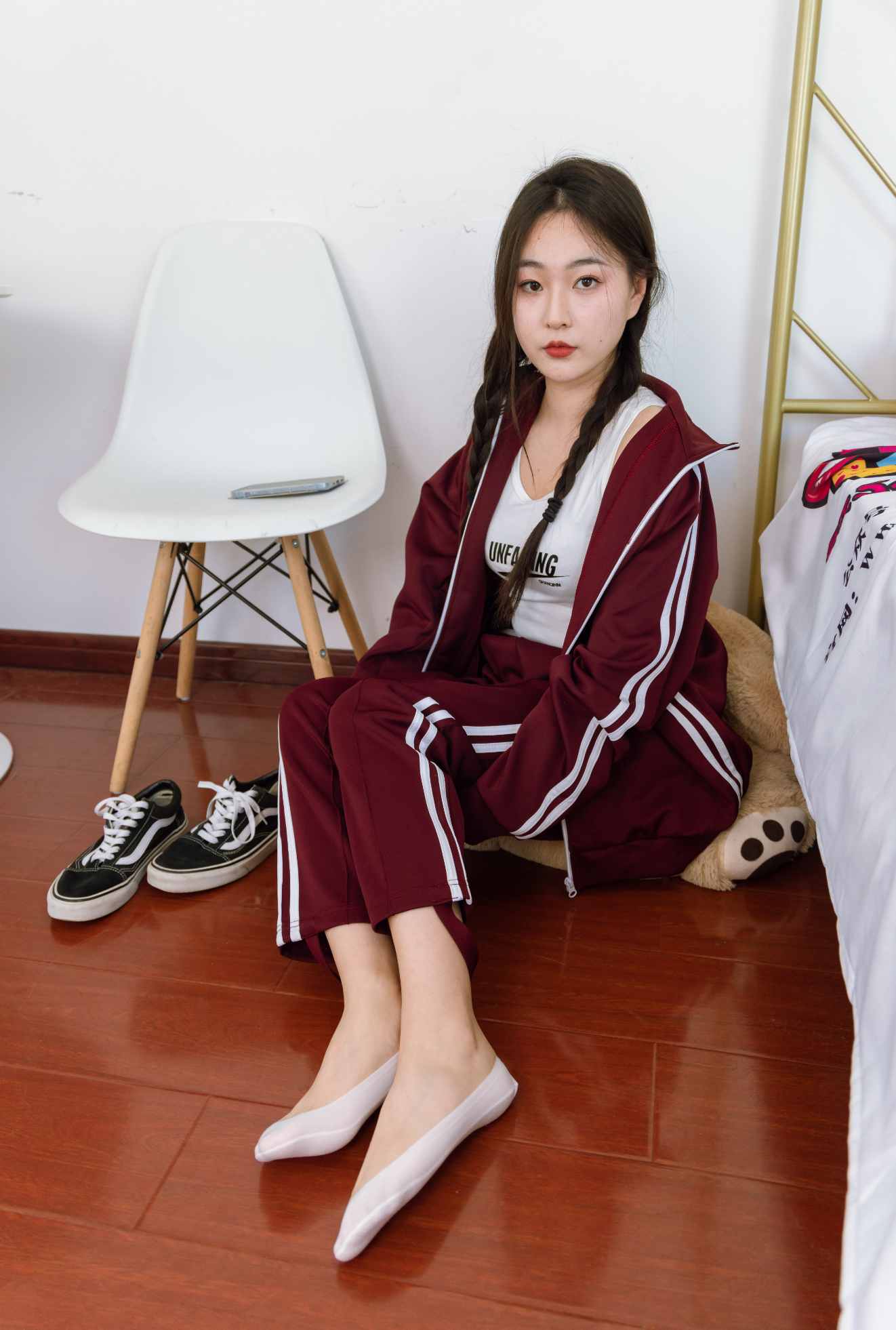 【网盘】物恋传媒 NO.1472 美兔-飞舞的雪花